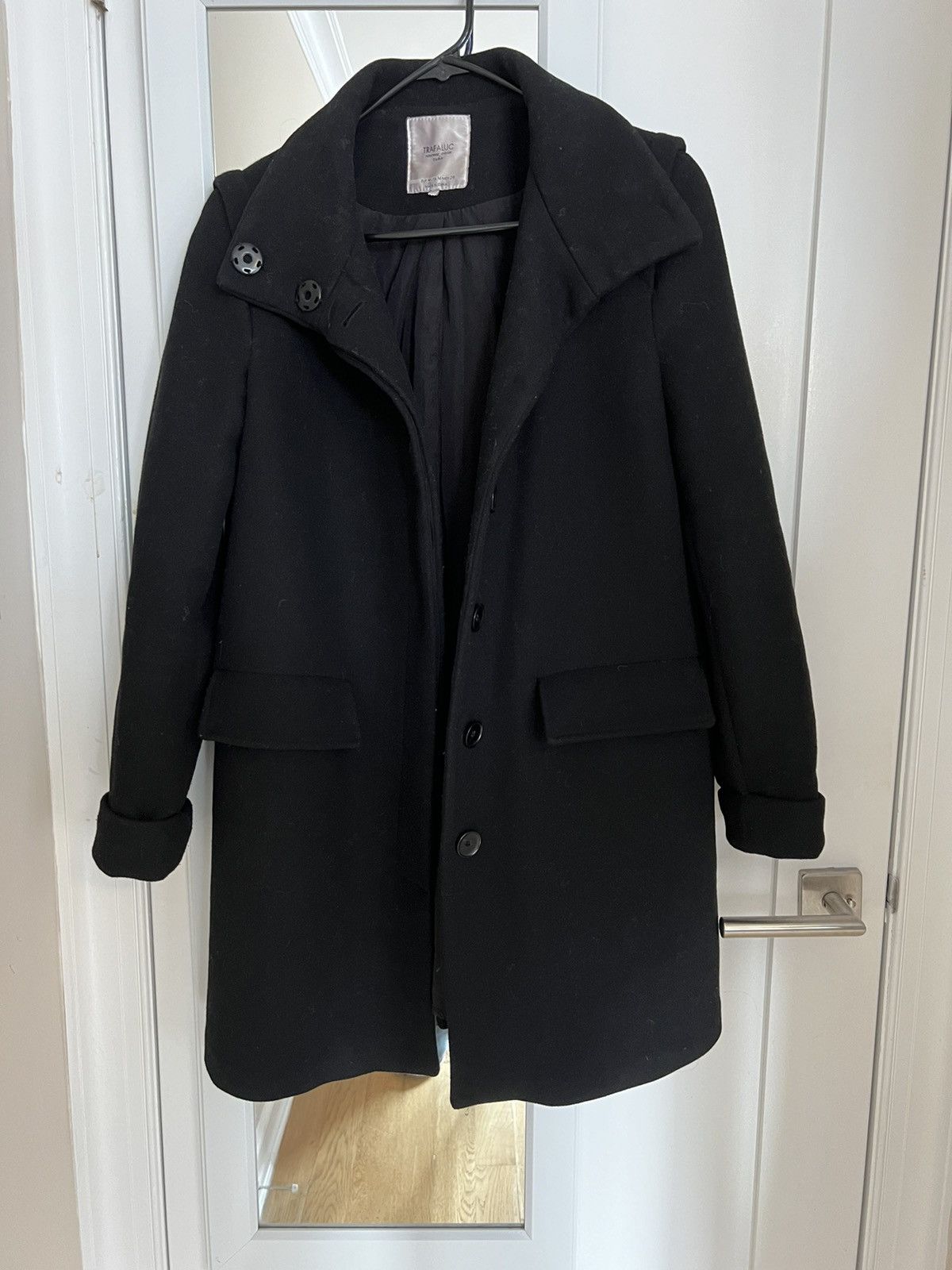 Zara Zara Black coat Size M / US 6-8 / IT 42-44 - 2 Thumbnail