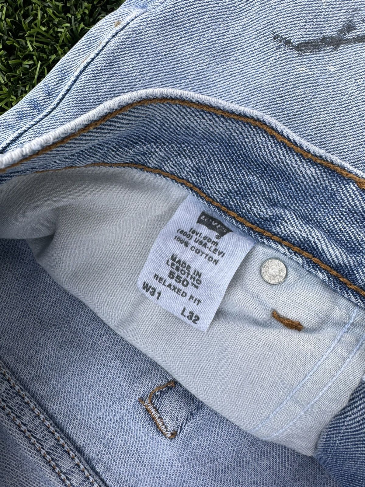 Japanese Brand × Levi's × Vintage Vintage baggy sashiko patch Levi’s 550 jorts Size US 31 - 6 Thumbnail