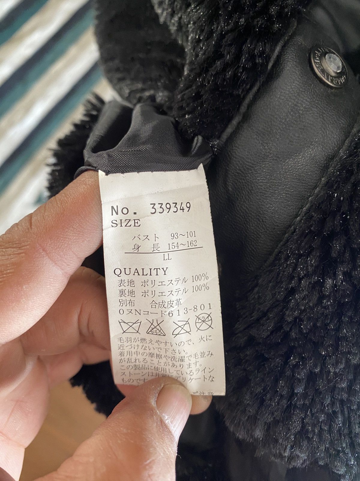Le Grande Bleu (L.G.B.) Faux Fur Cropped Studded Jacket Dolce & Gabbana Style Y2K Size US L / EU 52-54 / 3 - 9 Thumbnail