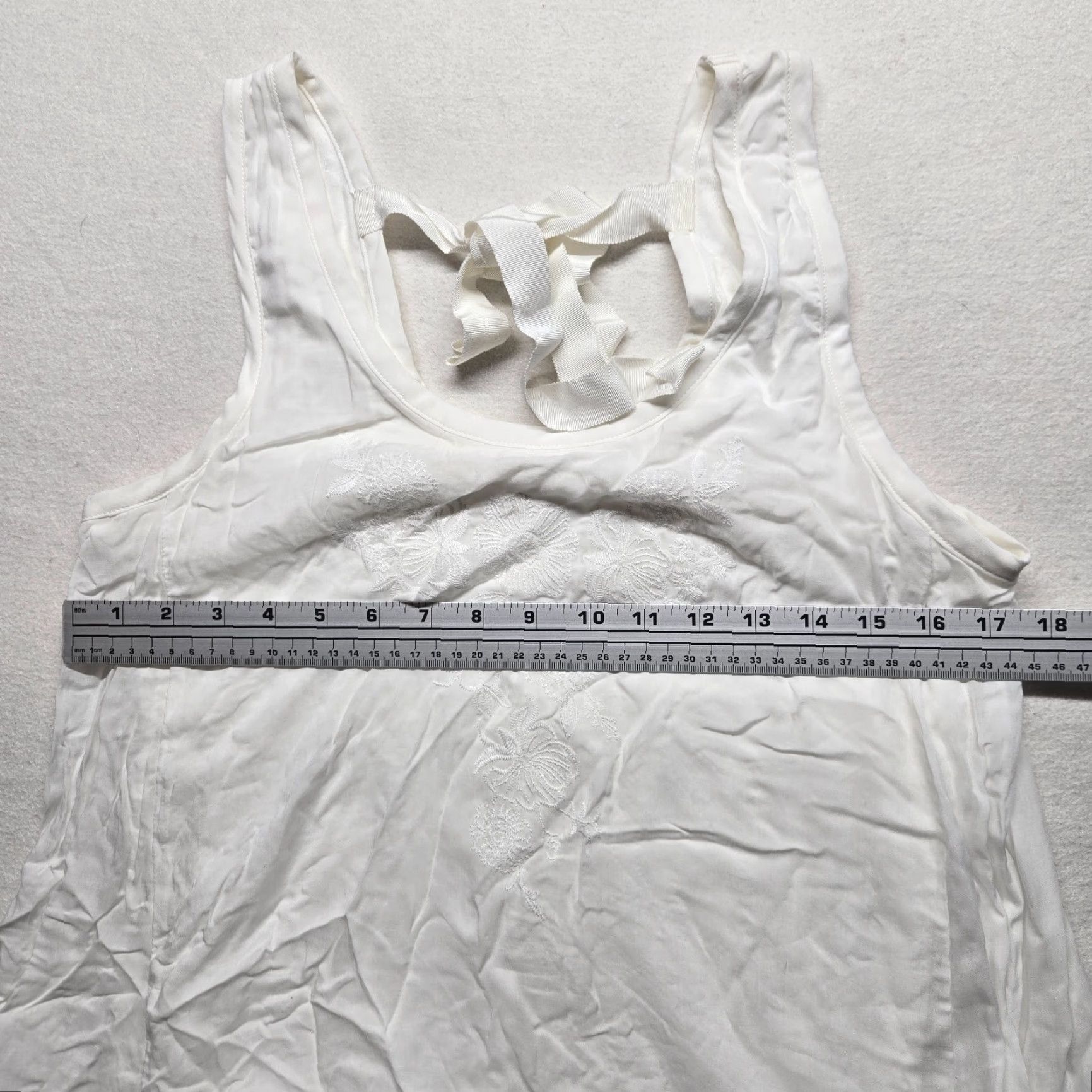 Vintage White Sleeveless Tank Top Shirt for Women, Size L, 100% Rayon, Business Casual Workwear Size L / US 10 / IT 46 - 5 Thumbnail