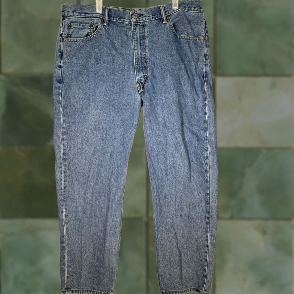 Levi's Levi’s 550 Jeans Men’s 40 x 32 Blue Denim Relaxed Fit Mid-Rise Straight Leg Shirt? Size US 40 / EU 56 - 1 Thumbnail