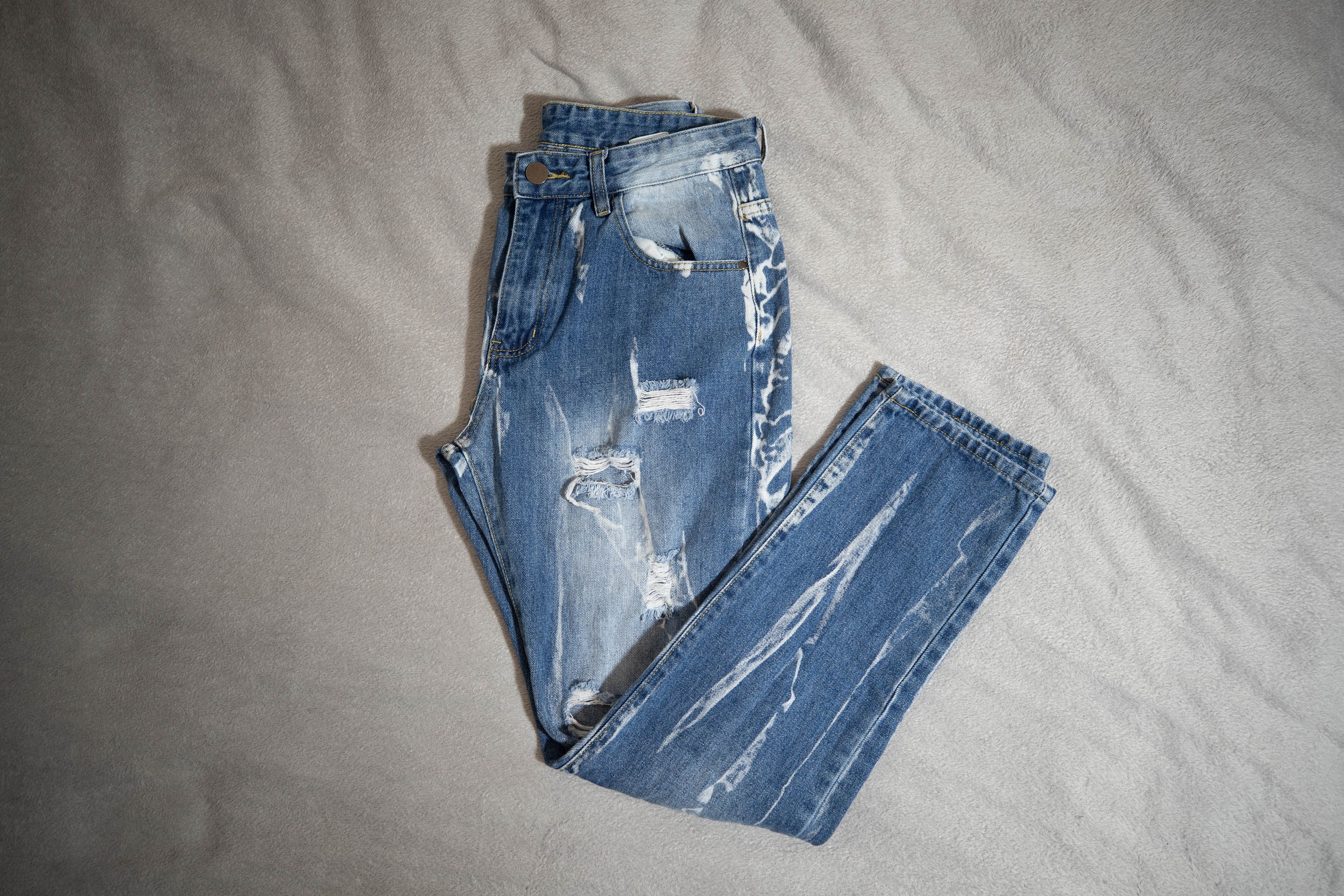 Other Ripped Bleached Straight Jeans (32) Size US 32 / EU 48 - 4 Thumbnail