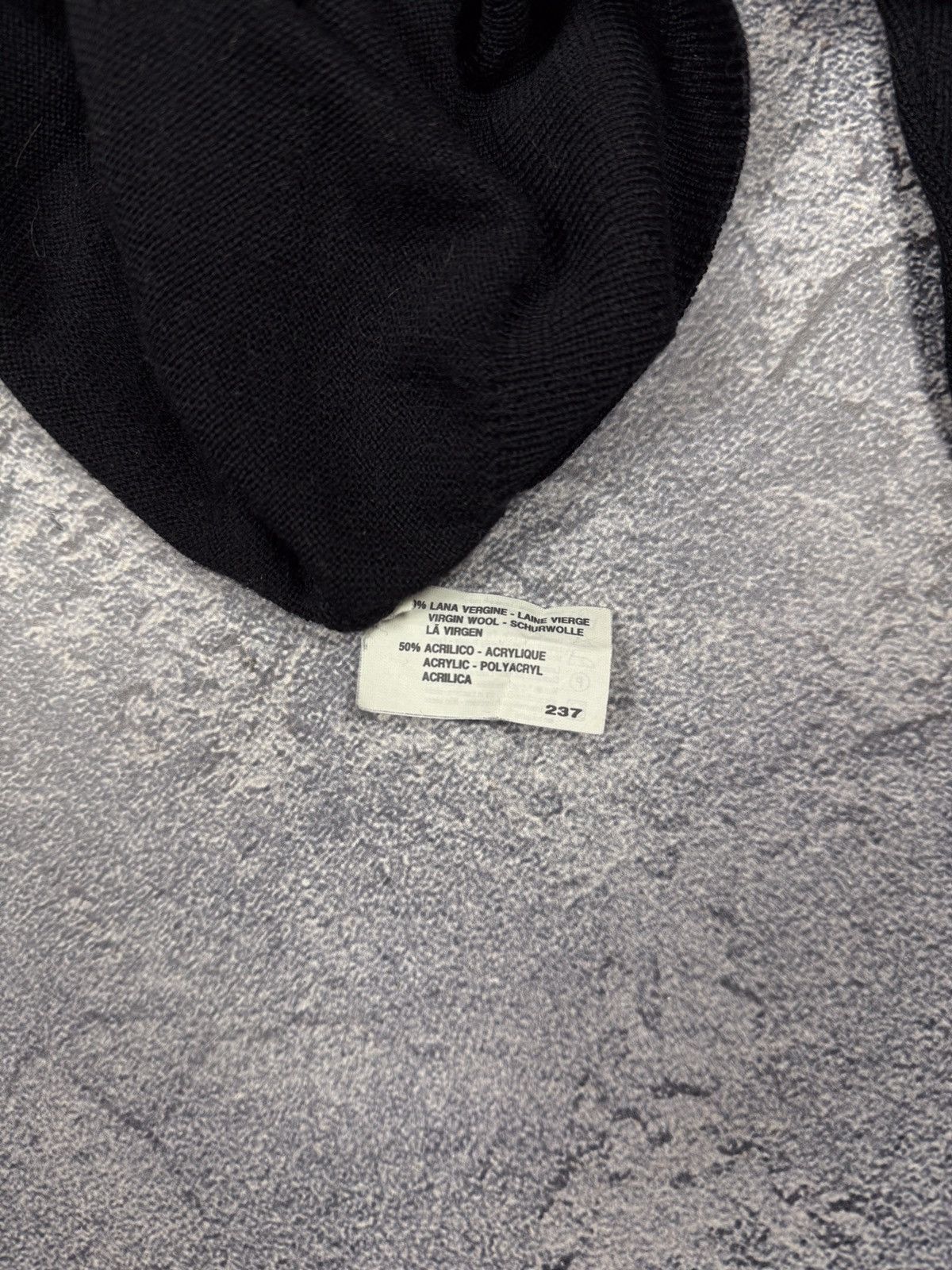 Valentino Valentino Vintage 90s sweater Size US XL / EU 56 / 4 - 6 Thumbnail