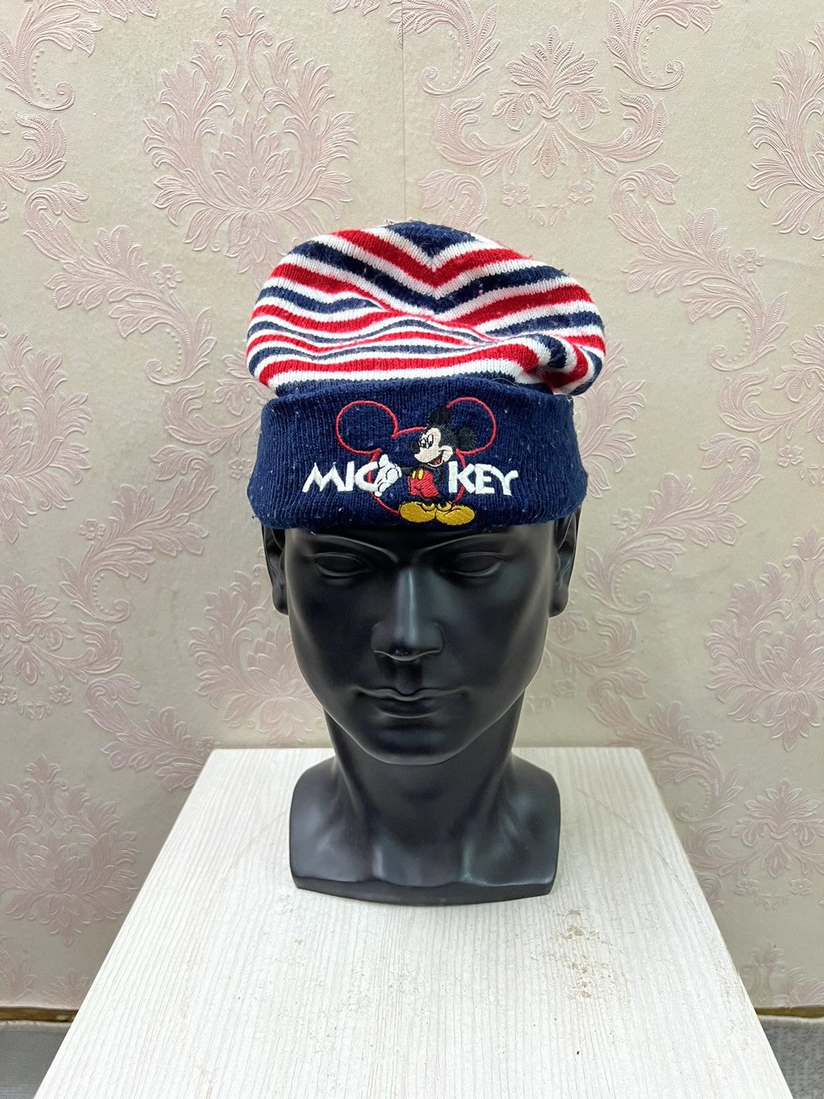 Disney Mickey Mouse Cartoon Beanie Hats Size ONE SIZE - 2 Thumbnail