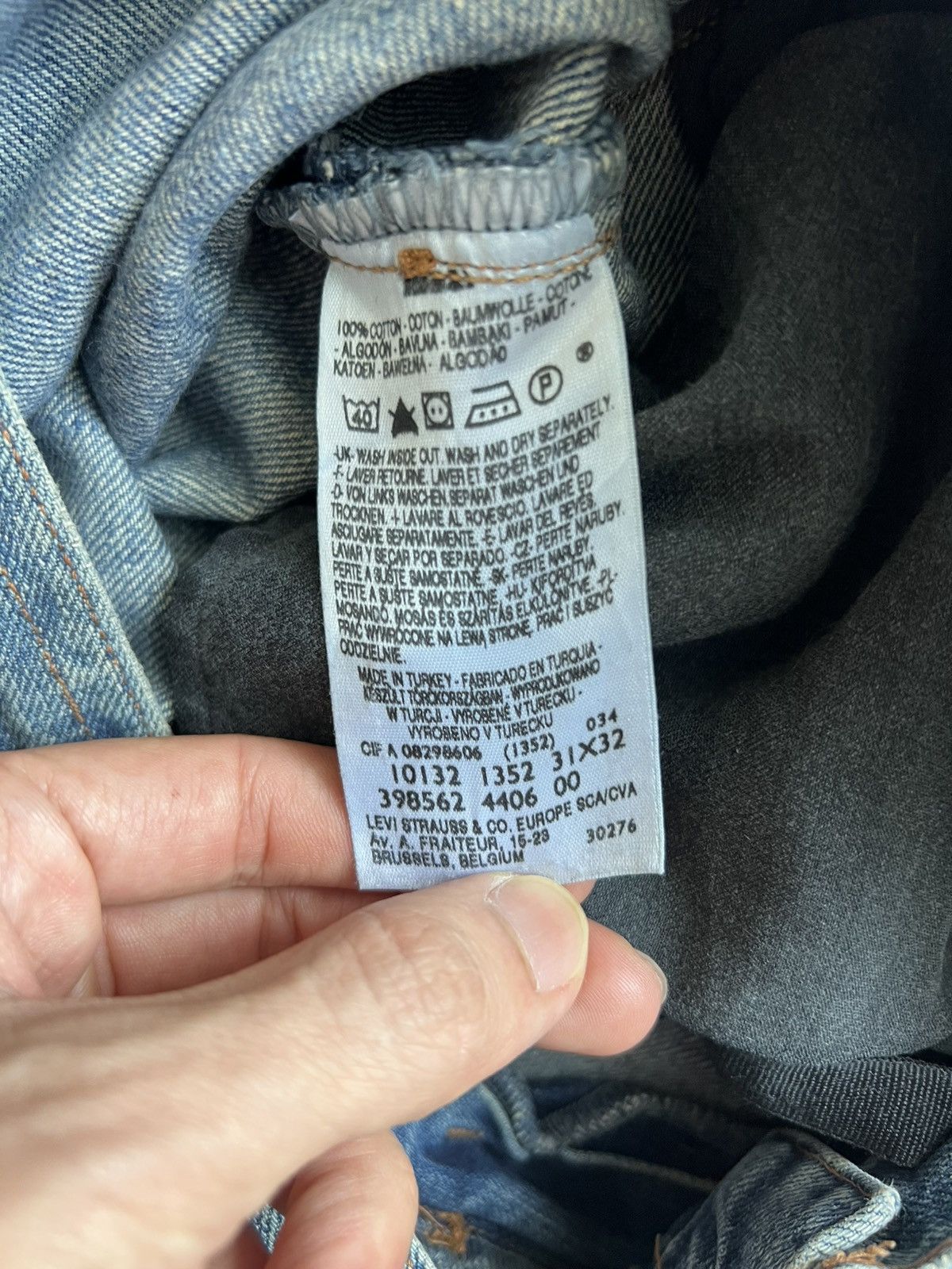 Levi's Levis Engineered Jeans Buckle Back Tag W31 Actual 32x32 Size US 31 - 7 Thumbnail
