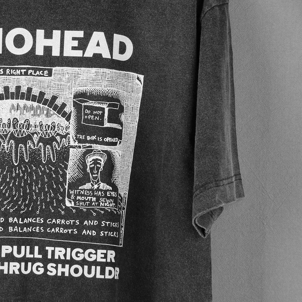 Japanese Brand Radiohead T-shirt Cotton Liked Vintage Size US L / EU 52-54 / 3 - 2 Thumbnail