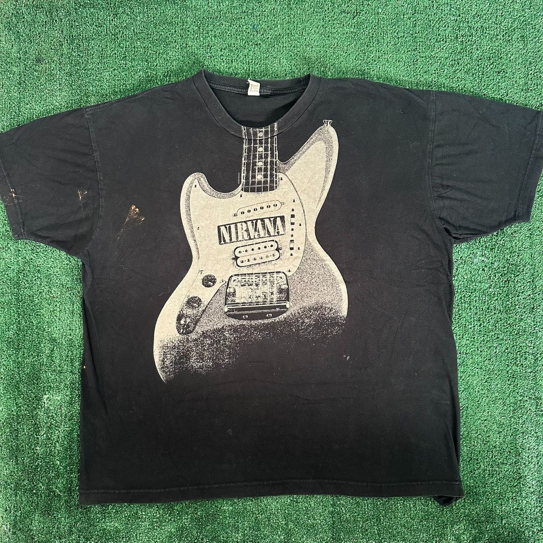 Nirvana Vintage Y2K Nirvana Guitar T-Shirt Cobain Grunge Band Tee Size US XL / EU 56 / 4 - 1 Thumbnail