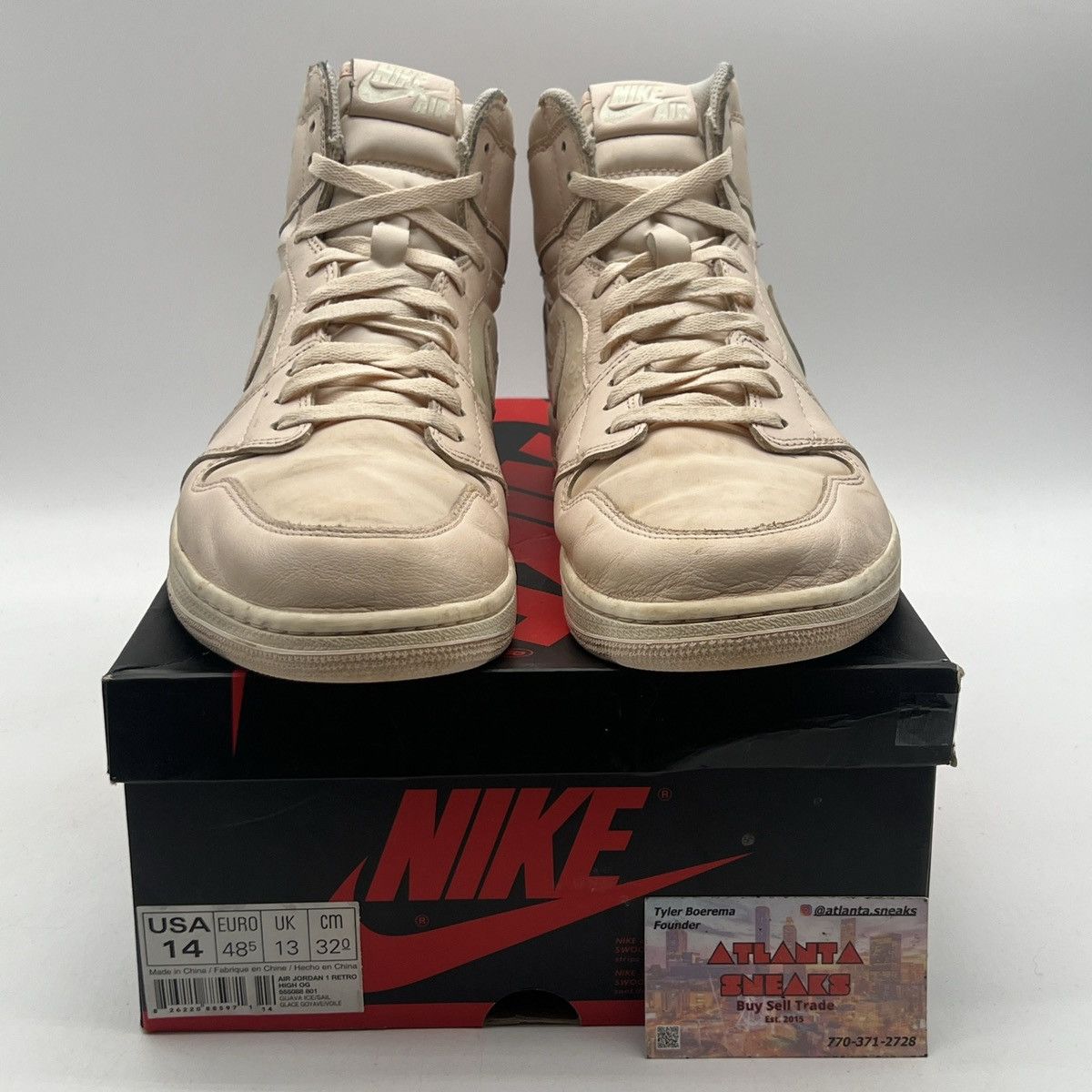 Nike Air Jordan 1 high guava ice Size US 14 / EU 47 - 2 Thumbnail