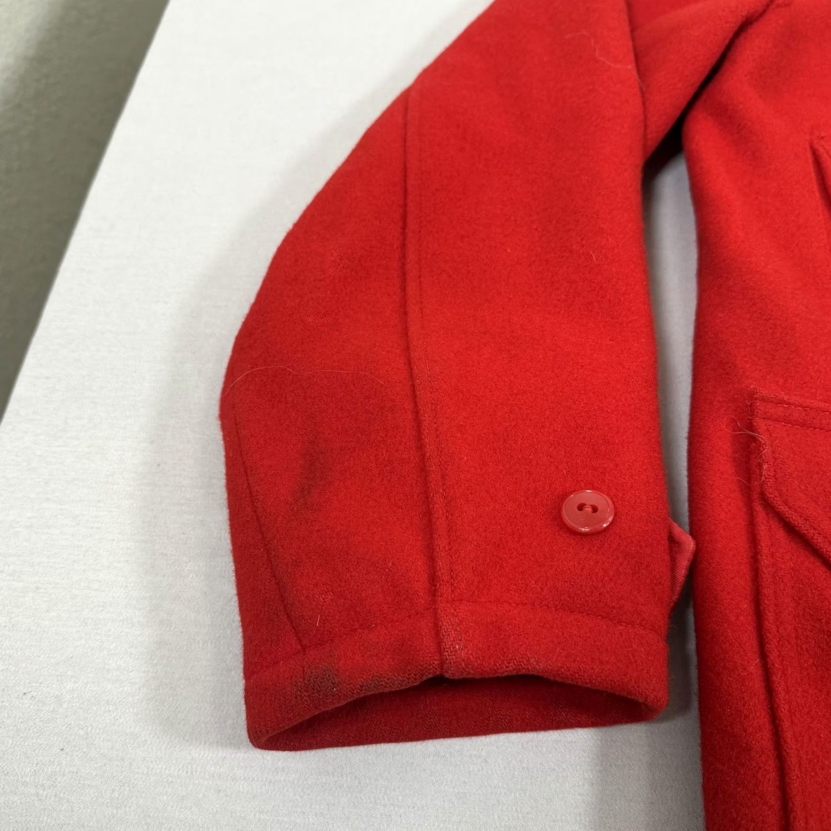 Vintage VINTAGE Woolrich Red Wool Hunting Coat Mens 42 Mackinaw Cruiser Parka 60s USA Size US XS / EU 42 / 0 - 6 Thumbnail