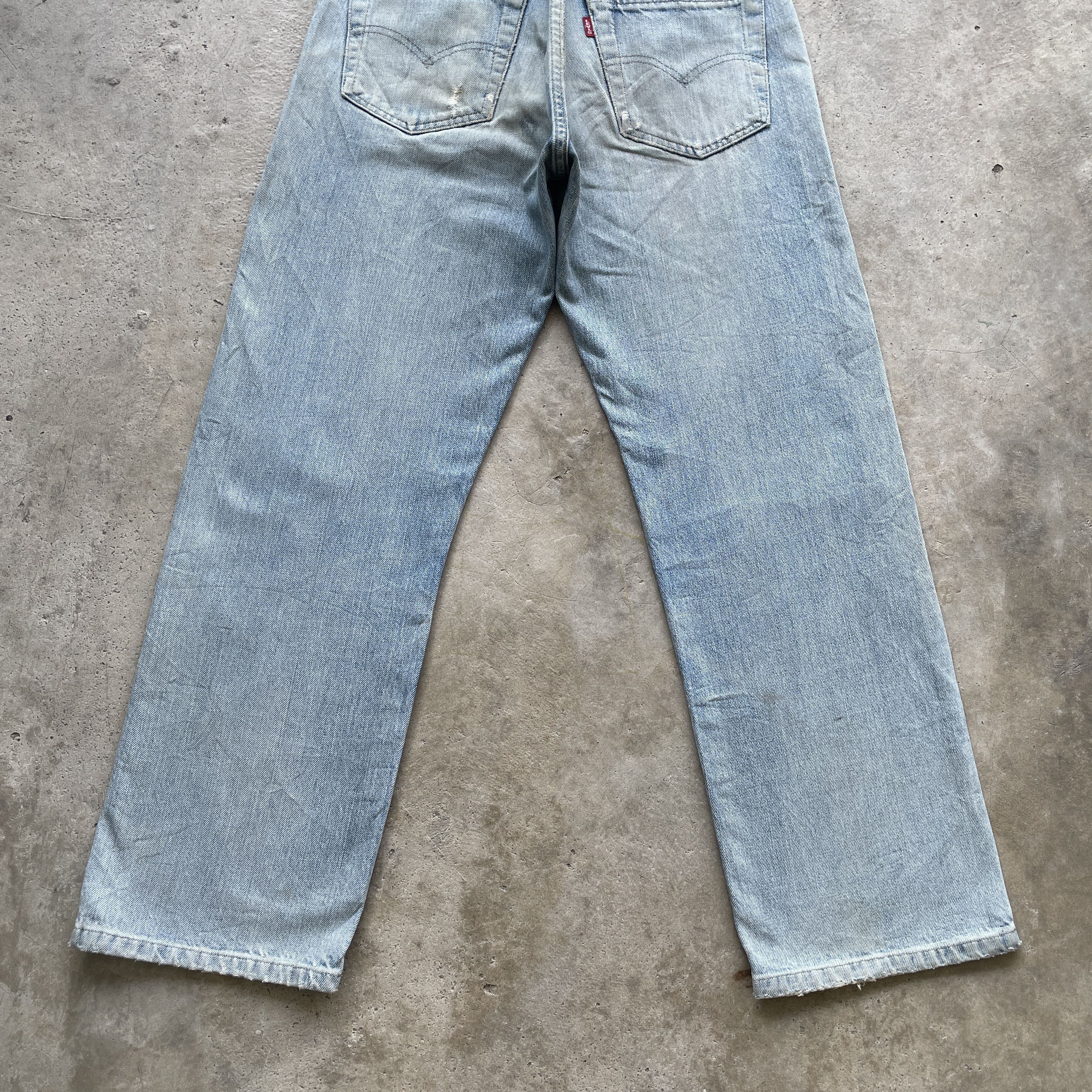 Levi's × Vintage VINTAGE LEVI’S BIG E FADED WASH DISTRESSED BUCKLE JEANS PANT Size US 29 - 13 Thumbnail