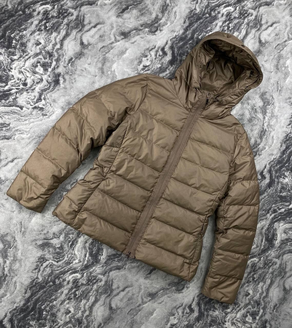 Moncler Moncler Angers Giubbotto Down Jacket Puffer Women Size 4 Size L / US 10 / IT 46 - 1 Thumbnail