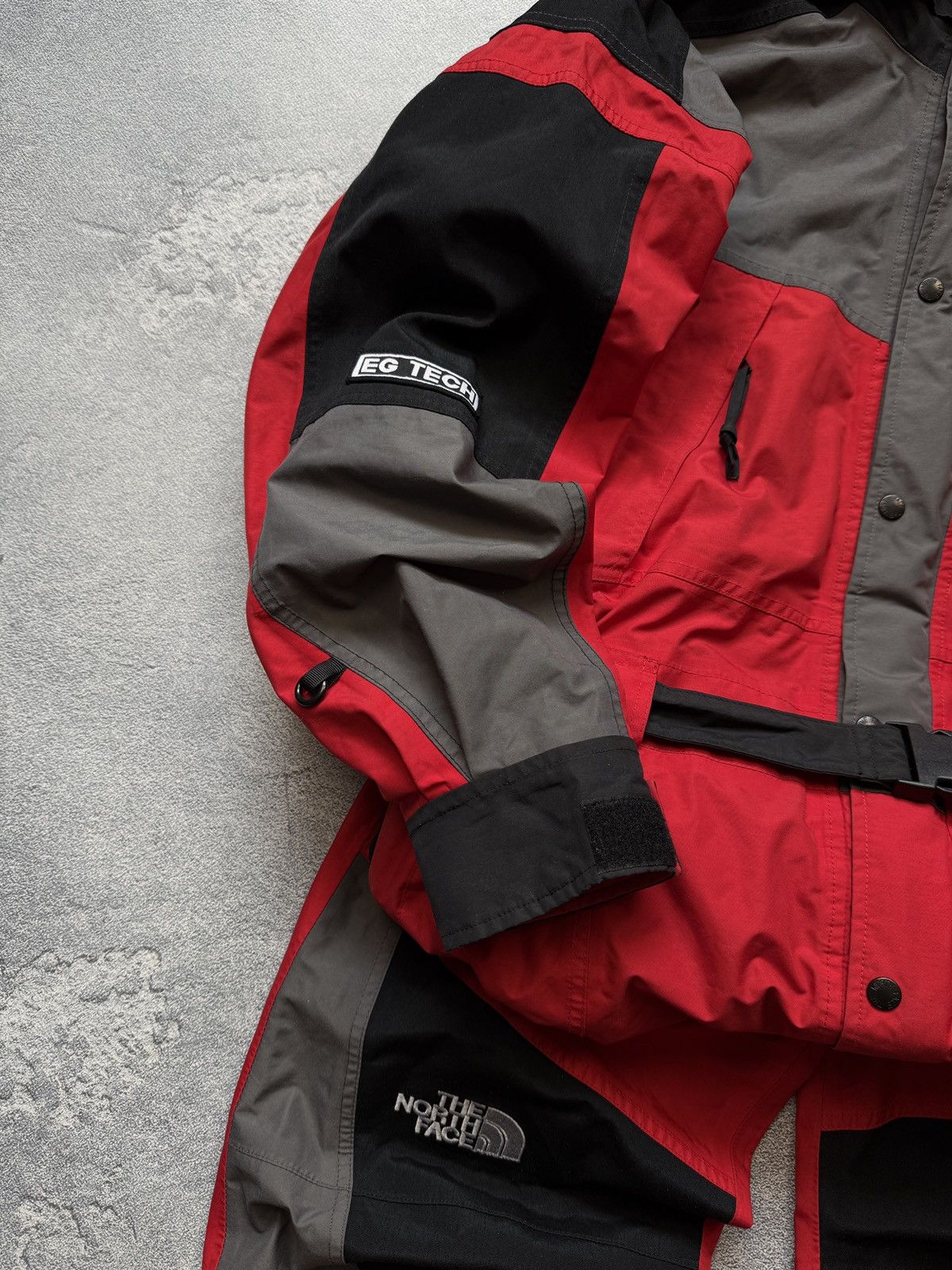 The North Face RARE The North Face EG Tech Overalls Size US 36 / EU 52 - 4 Thumbnail