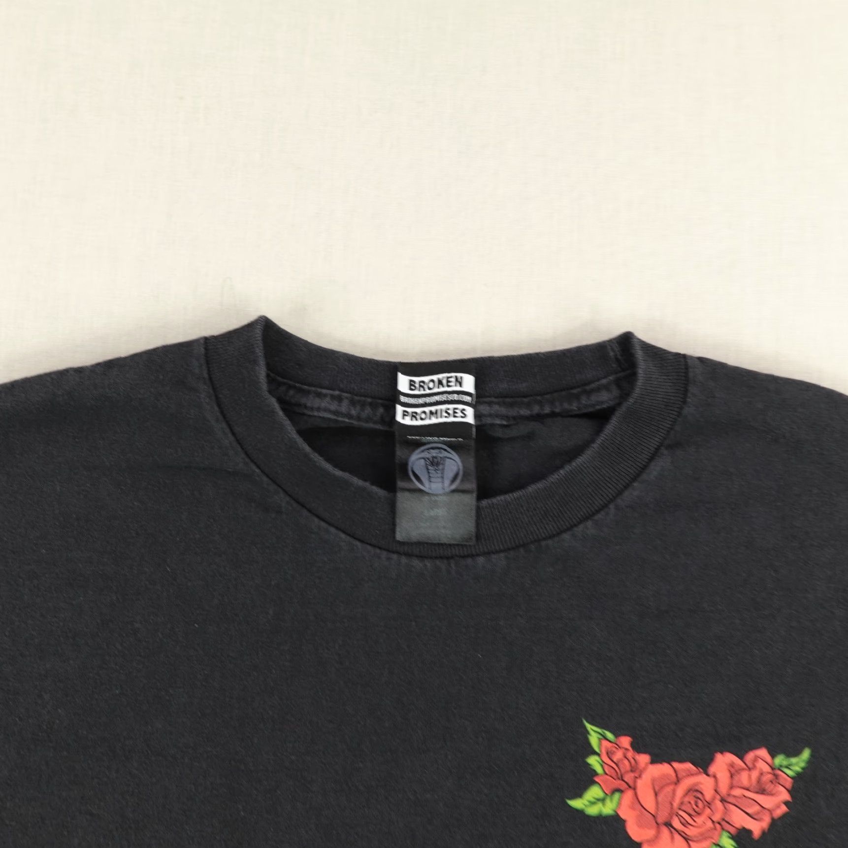 Broken Promises Co. VINTAGE Broken Promises Men's T-Shirt Large Black Graphic Print Flower Outdoor Skate Crew Neck Cotton Size US L / EU 52-54 / 3 - 2 Thumbnail