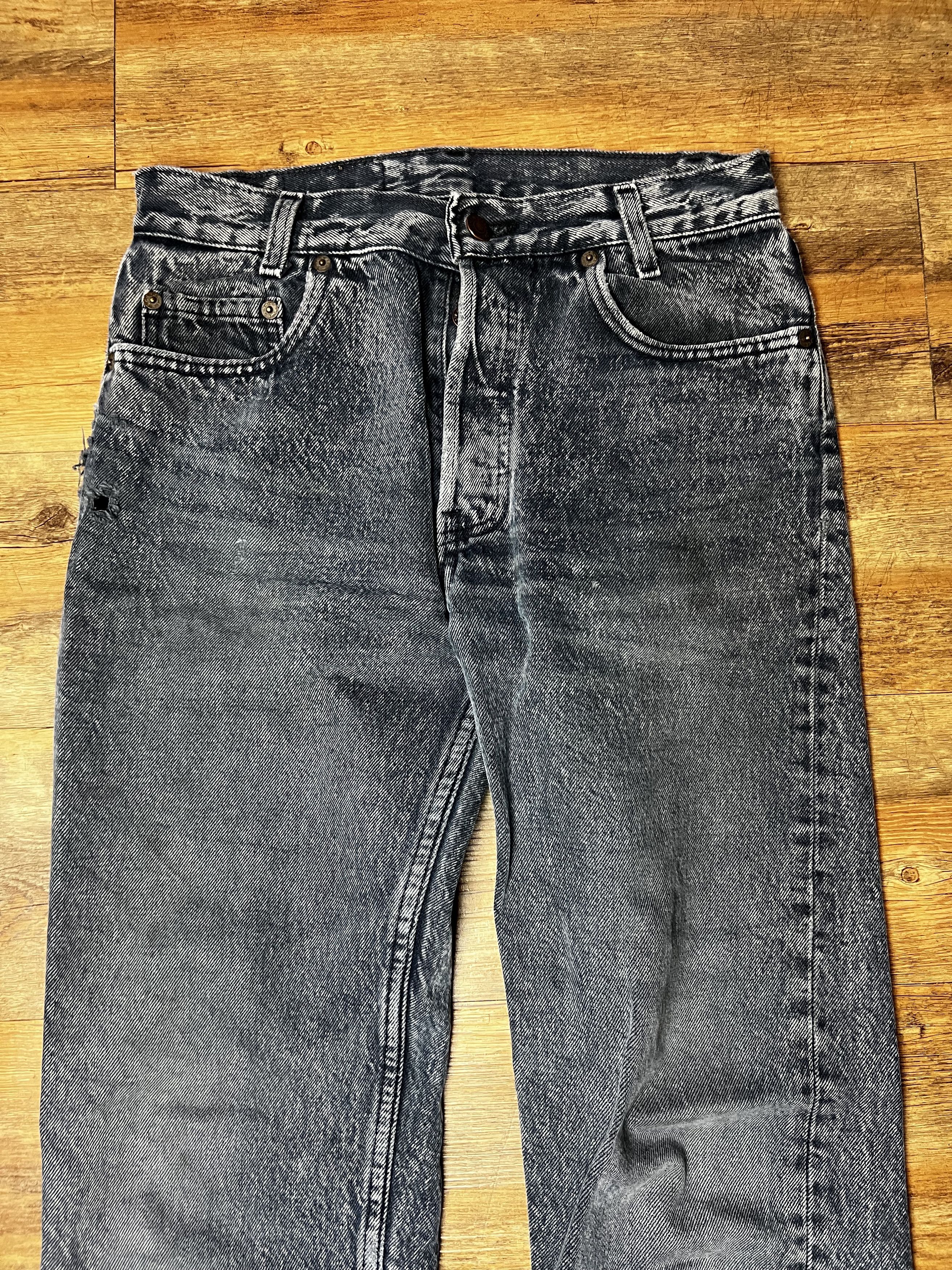 Levi's Vintage Clothing Vintage Levi's Straight Leg Button Fly Denim Jeans Size US 29 - 3 Thumbnail