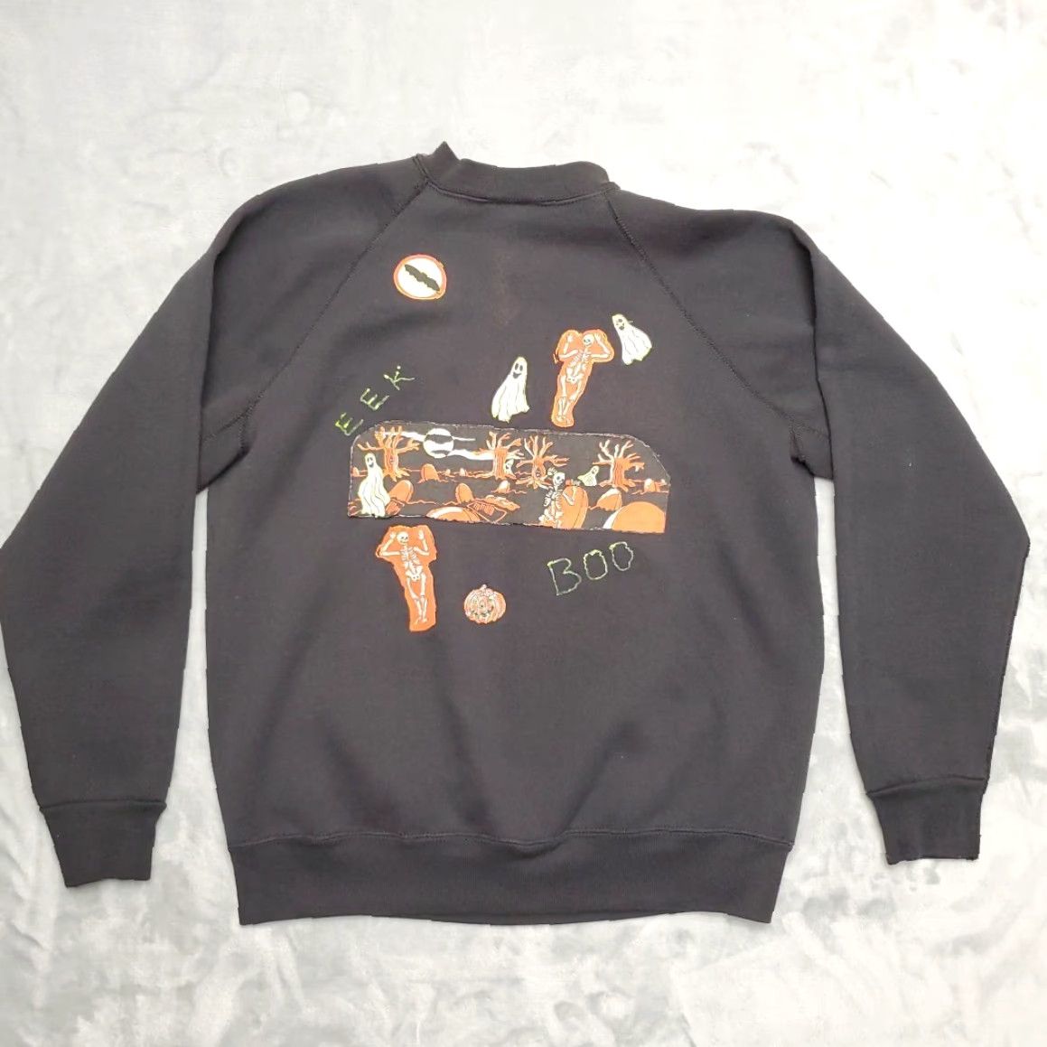 Vintage VINTAGE Halloween Sweatshirt Mens M Black Jack O Lantern Made in USA Retro Willow Bay Sweatshirt Pullover Crew Neck Cotton Blend Fleece Graphic Print Size US M / EU 48-50 / 2 - 7 Thumbnail