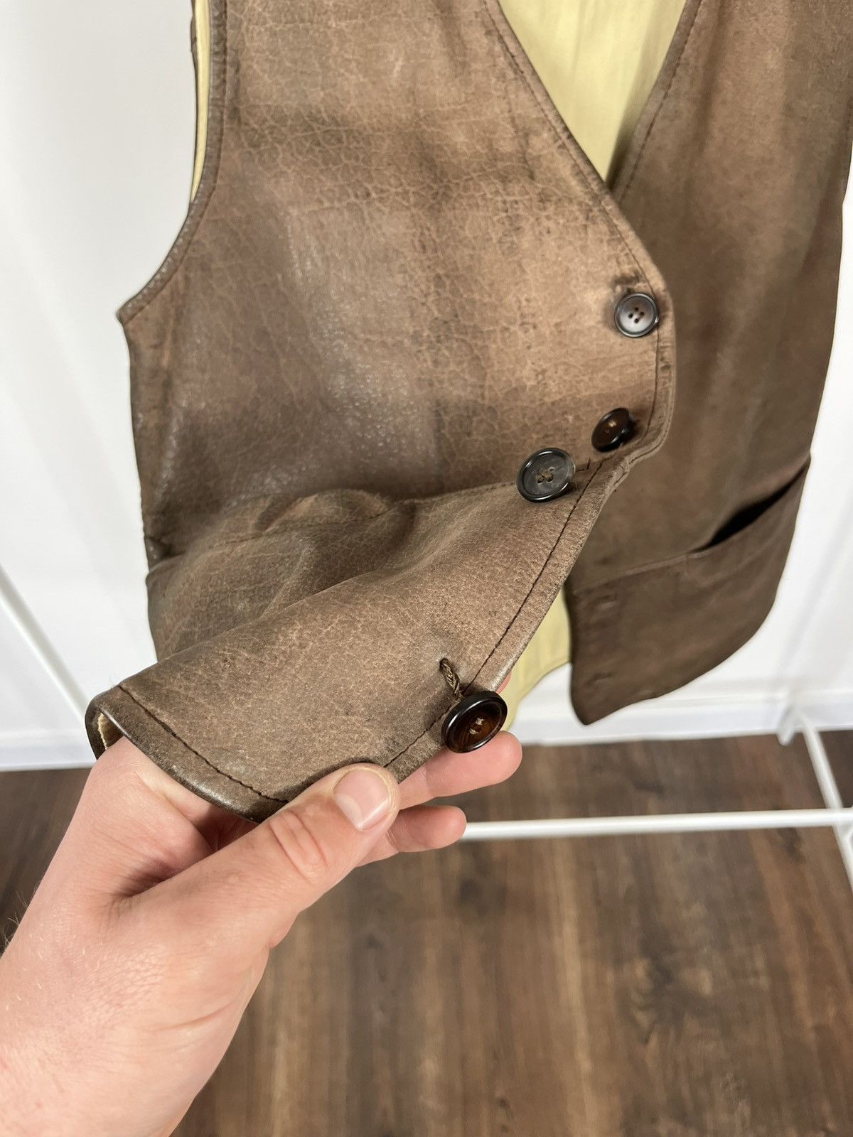 Leather Vintage Distressed Leather Vest Brown Biker Western 48 Size US M / EU 48-50 / 2 - 7 Thumbnail