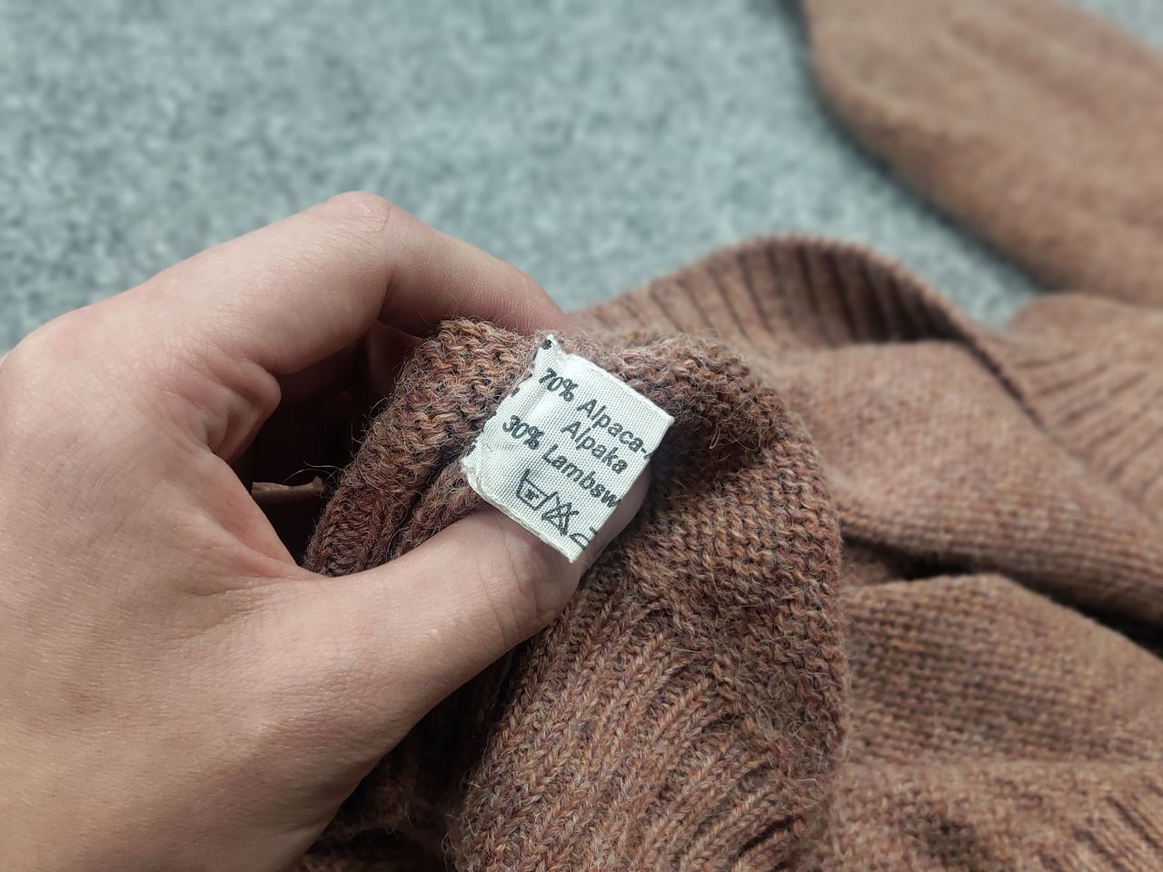 Rare Valstar Milano Vintage Crew check Alpaca Knit Sweater