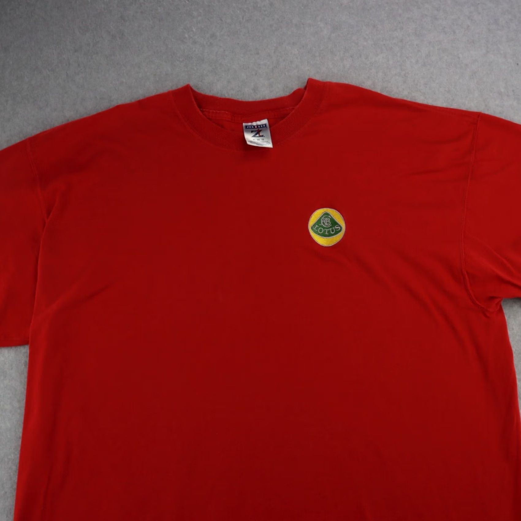 Jerzees VINTAGE Jerzees TShirt MENS XL Red Cars 80s 90s Tesla Lotus Electric Car Shirt Mens XL Red Cars Size US XL / EU 56 / 4 - 6 Thumbnail