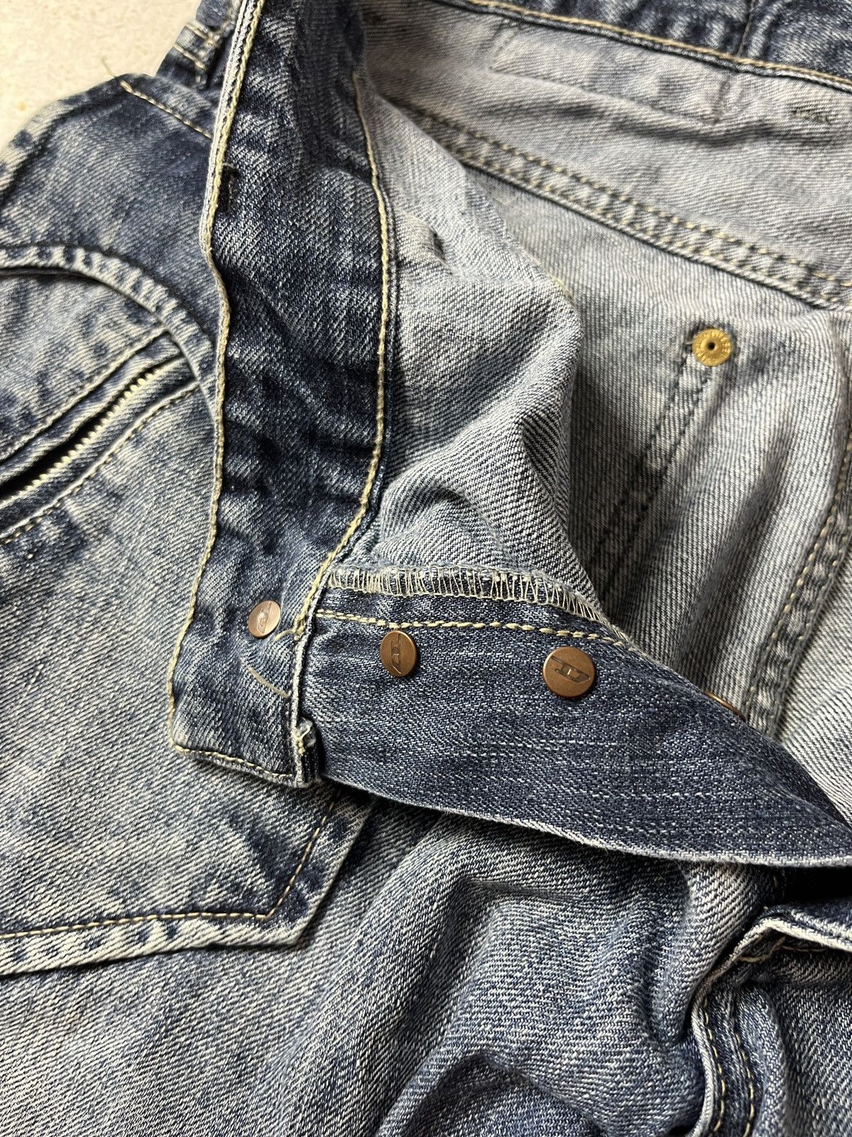 Diesel Vintage Diesel Jeans Washed Japanese Avant Garde Y2K Size US 34 / EU 50 - 10 Thumbnail