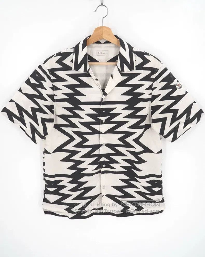 Moncler Moncler Black and White Striped Short Sleeve Shirt Size M Size US M / EU 48-50 / 2 - 1 Thumbnail