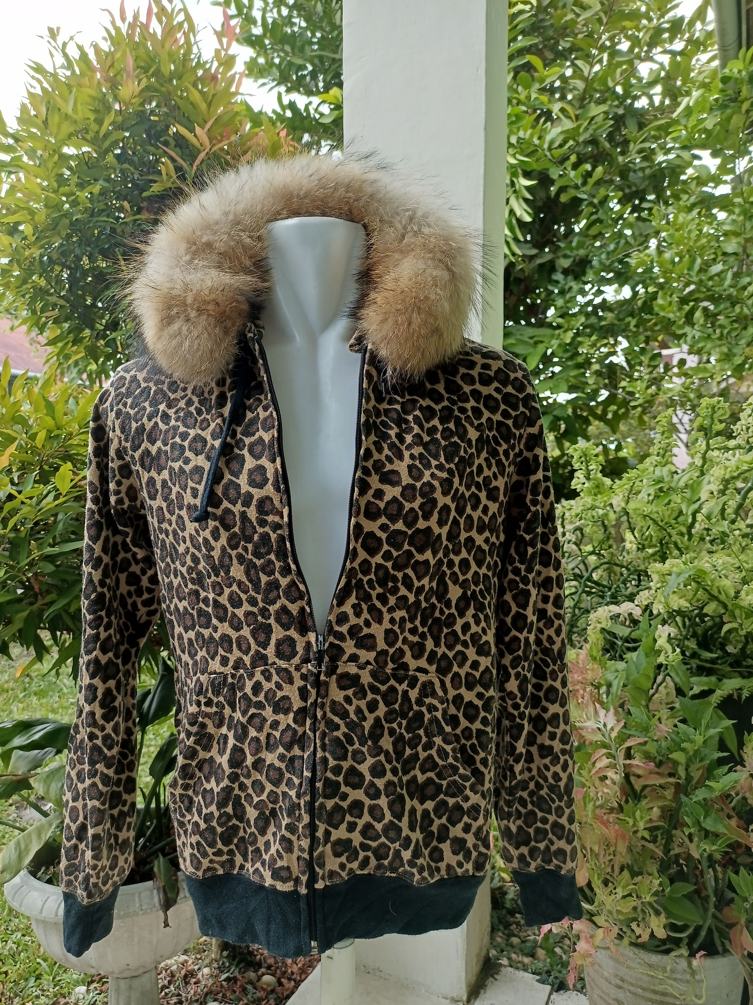 If Six Was Nine × Japanese Brand × Le Grande Bleu (L.G.B.) Y2K SHOCK NINE Leopard Ear Fur Zipper Hoodie Size US M / EU 48-50 / 2 - 4 Thumbnail