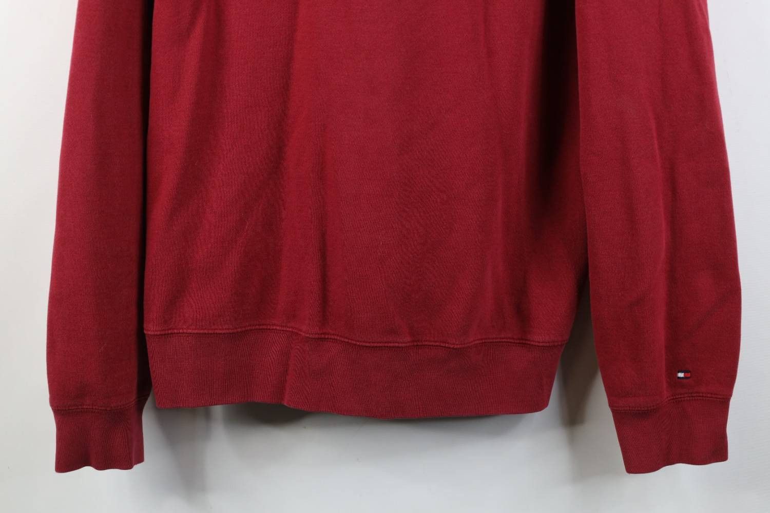 Tommy Hilfiger Vintage Y2K Tommy Hilfiger Spell Out Crewneck Sweatshirt Red Size US L / EU 52-54 / 3 - 3 Thumbnail