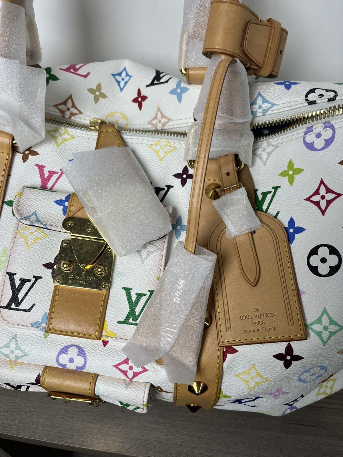 Louis Vuitton Louis Vuitton White Murakami Monogram Keepal 45 Size ONE SIZE - 5 Thumbnail