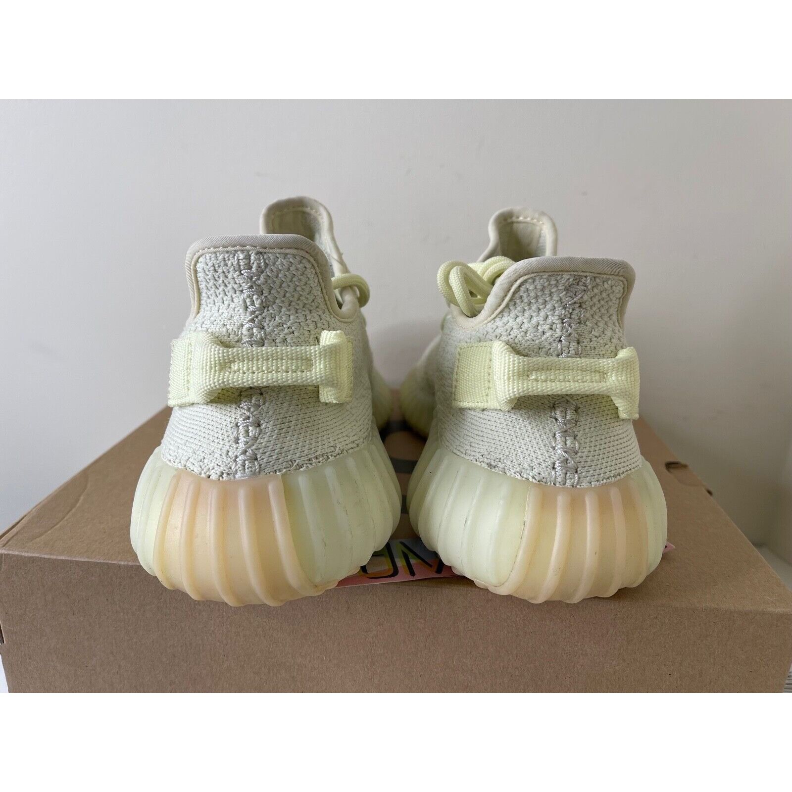 Adidas Adidas Yeezy Boost 350 V2 Butter 2018 Mens 6us PRE OWNED Size US 6 / EU 39 - 4 Thumbnail