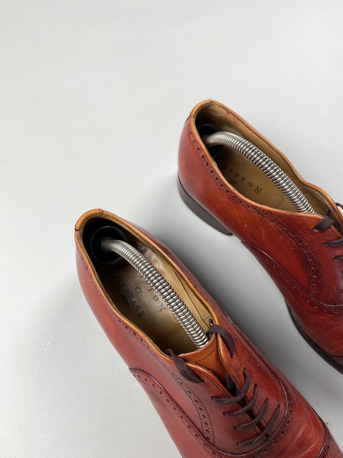Shipton & Heneage Shipton & Heneage leather formal Oxford brogue shoes US 9 Size US 9 / EU 42 - 5 Thumbnail