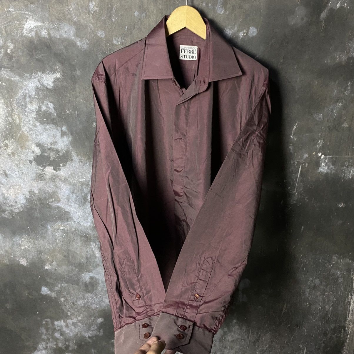 Designer × Gianfranco Ferre gianfranco ferre chameleon shirt Size US L / EU 52-54 / 3 - 3 Thumbnail