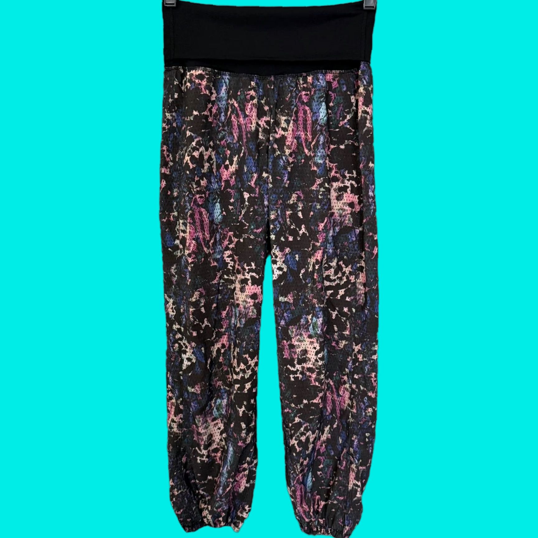 Lululemon Om Jogger Pant Floral Multicolor Women's Size 2 Activewear Jogger Pants