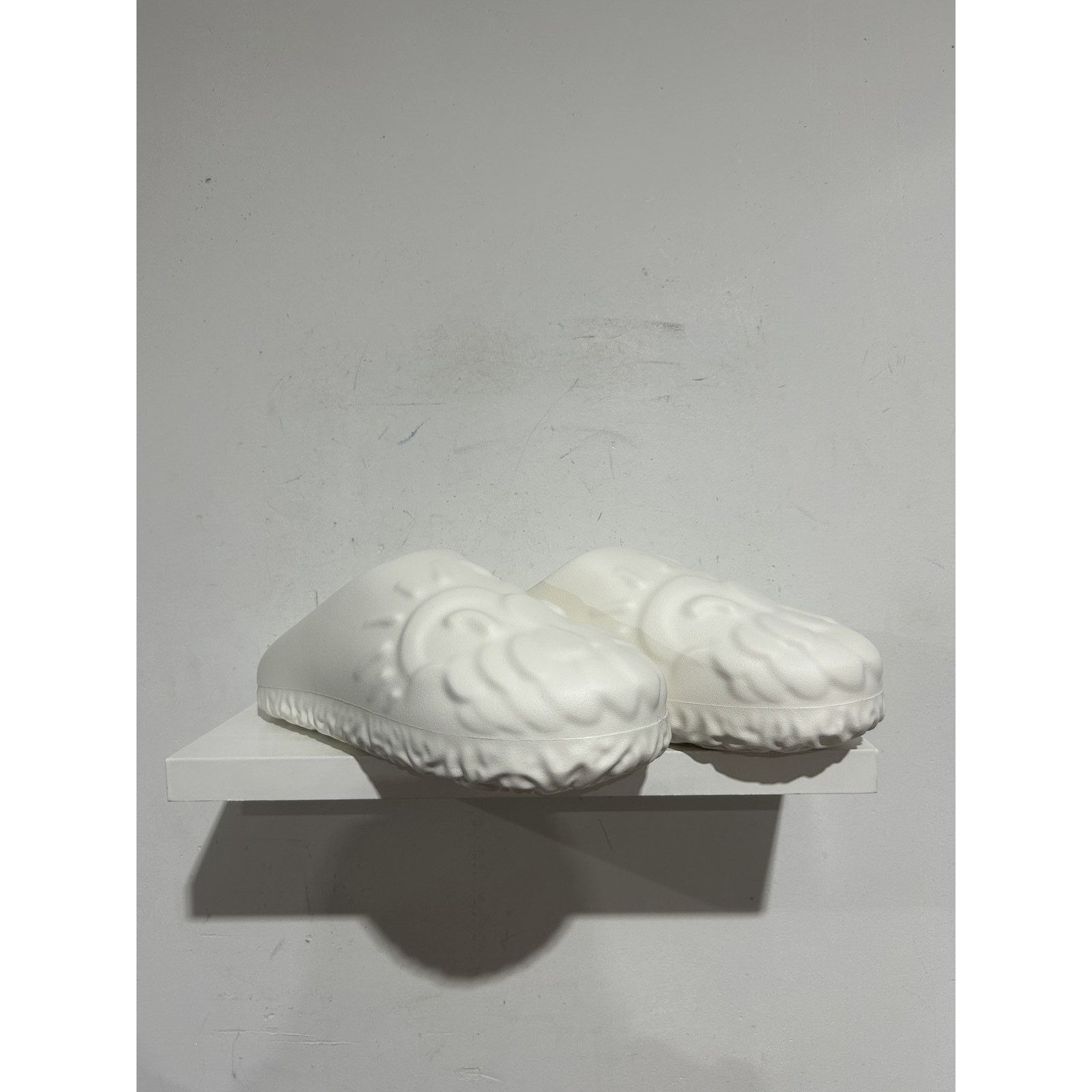 Other SLAWN SHAPES SNOW STOMPAZ SLIDERS MEDIUM NEW Size US 9 / EU 42 - 2 Thumbnail