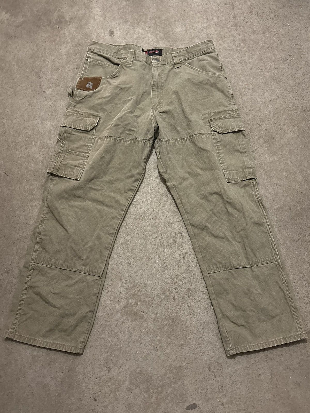 Wrangler Vintage Y2K Riggs Workwear By Wrangler Carpenter Cargo Pants Size US 38 / EU 54 - 1 Thumbnail