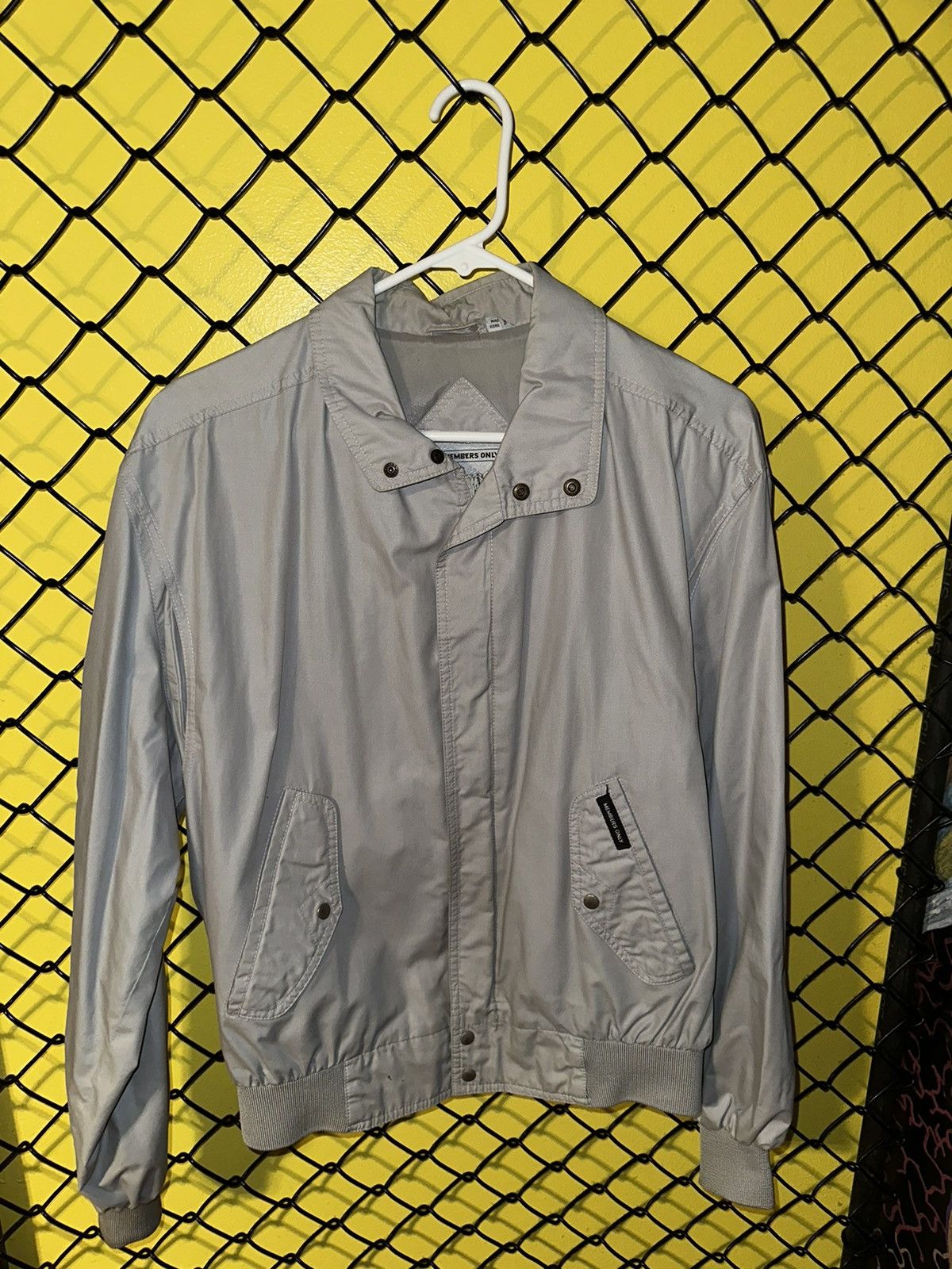 Members Only Vintage members only Grey jacket fits like medium Size US S / EU 44-46 / 1 - 1 Thumbnail
