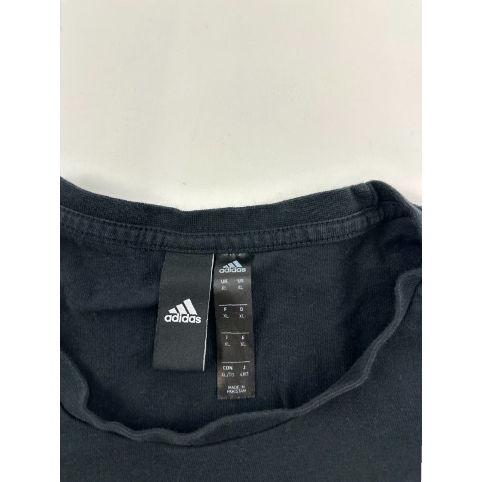 Adidas Adidas Shirt Mens XL Black Badge of Sport Graphic Print Pullover Tee Size US XL / EU 56 / 4 - 5 Thumbnail