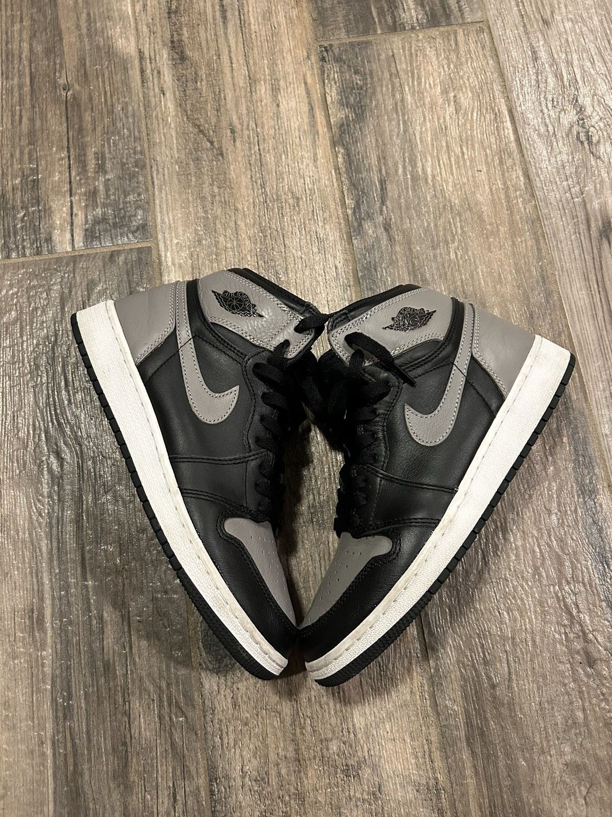 Jordan Brand × Nike Jordan 1 retro shadow gs Size US 6.5 / EU 39-40 - 5 Thumbnail