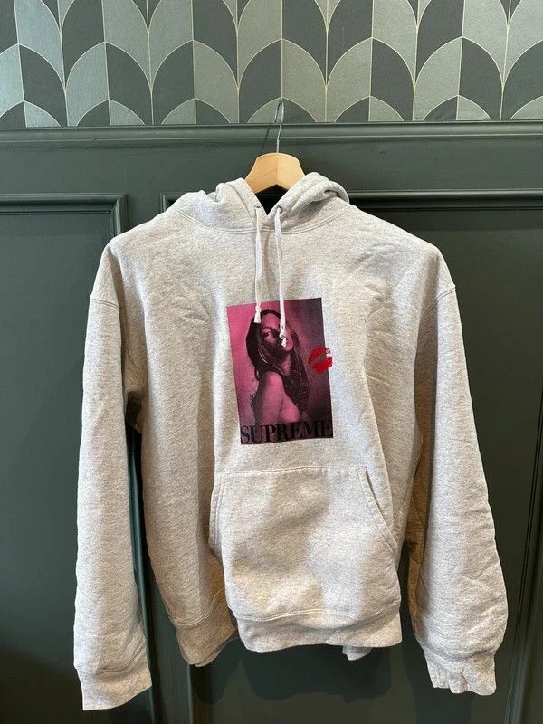 Supreme Supreme Kate Moss hoodie - ONE DAY SALE | Grailed