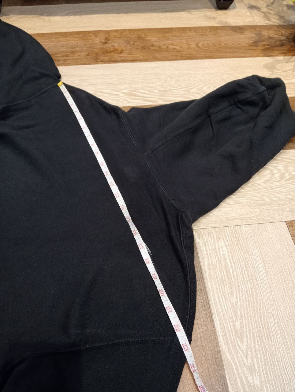 Futura × Uniqlo UNIQLO X FUTURA OVERSIZED HOODIE - SIZE L BLACK Size US L / EU 52-54 / 3 - 11 Thumbnail