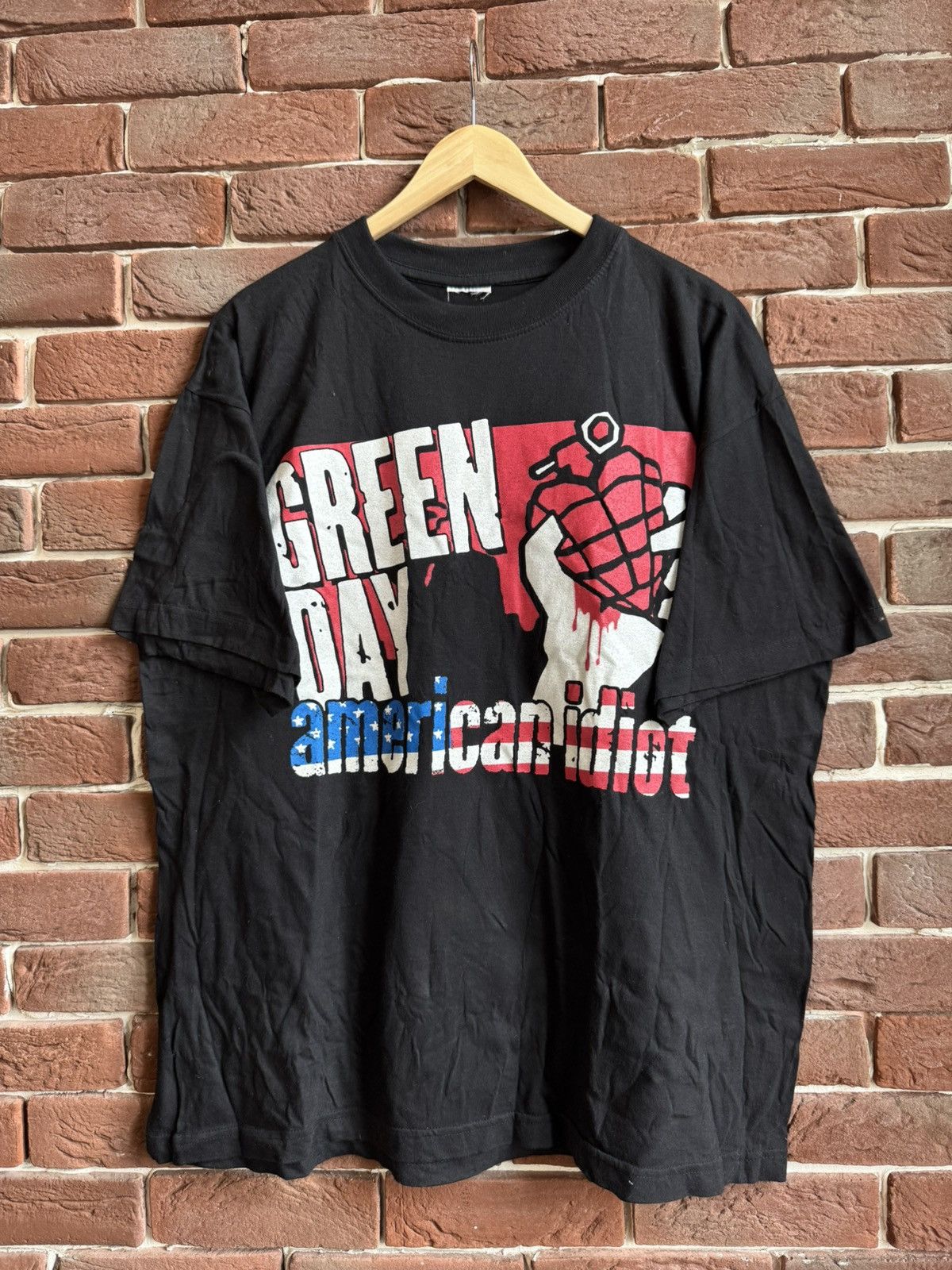 Band Tees Vintage 2005 Green Day American Idiot Tee Band Punk Rock Size US XL / EU 56 / 4 - 1 Thumbnail