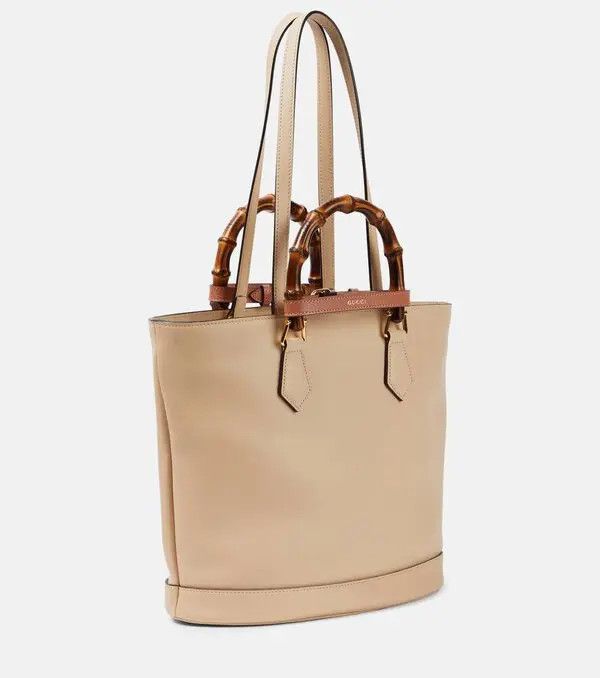 Gucci o1s1wg110225 Size: OS / Diana Medium Tote Bag in Light Beige Size ONE SIZE - 4 Thumbnail