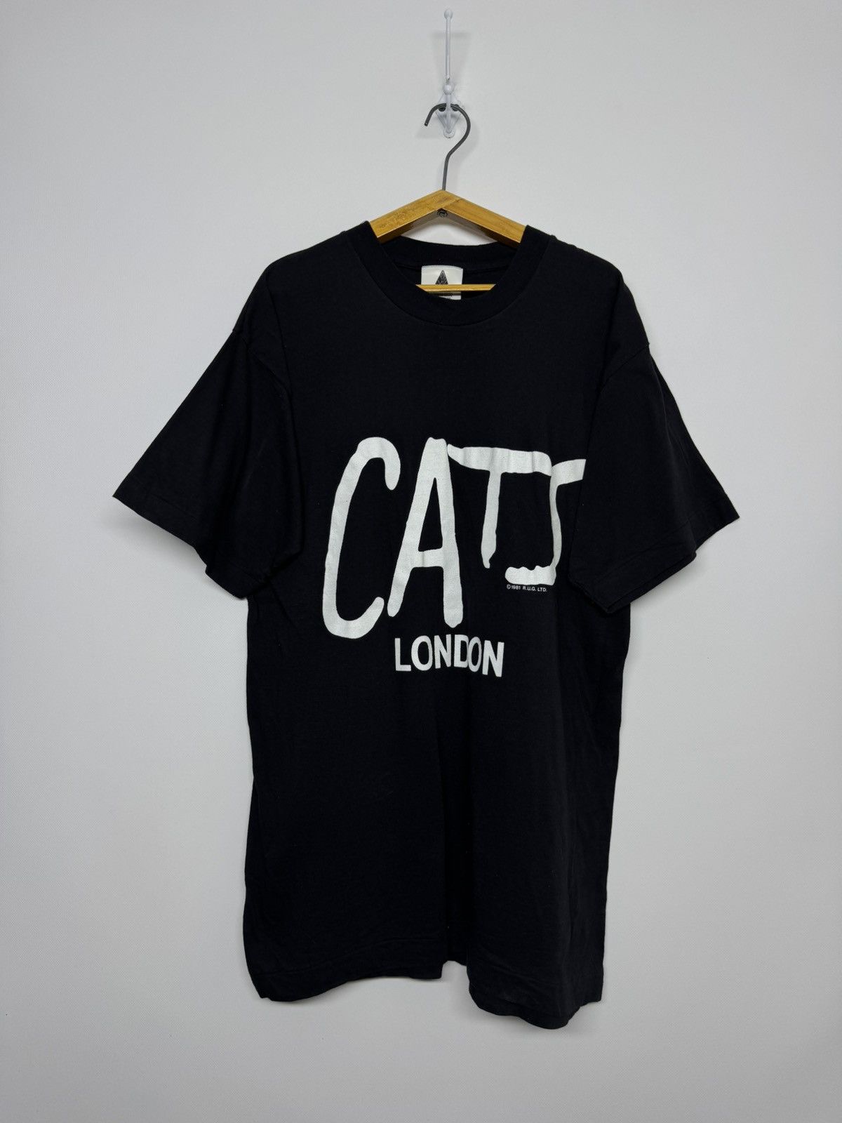 Vintage VINTAGE 1981 CATS BROADWAY MUSICAL TEE Size US M / EU 48-50 / 2 - 3 Thumbnail