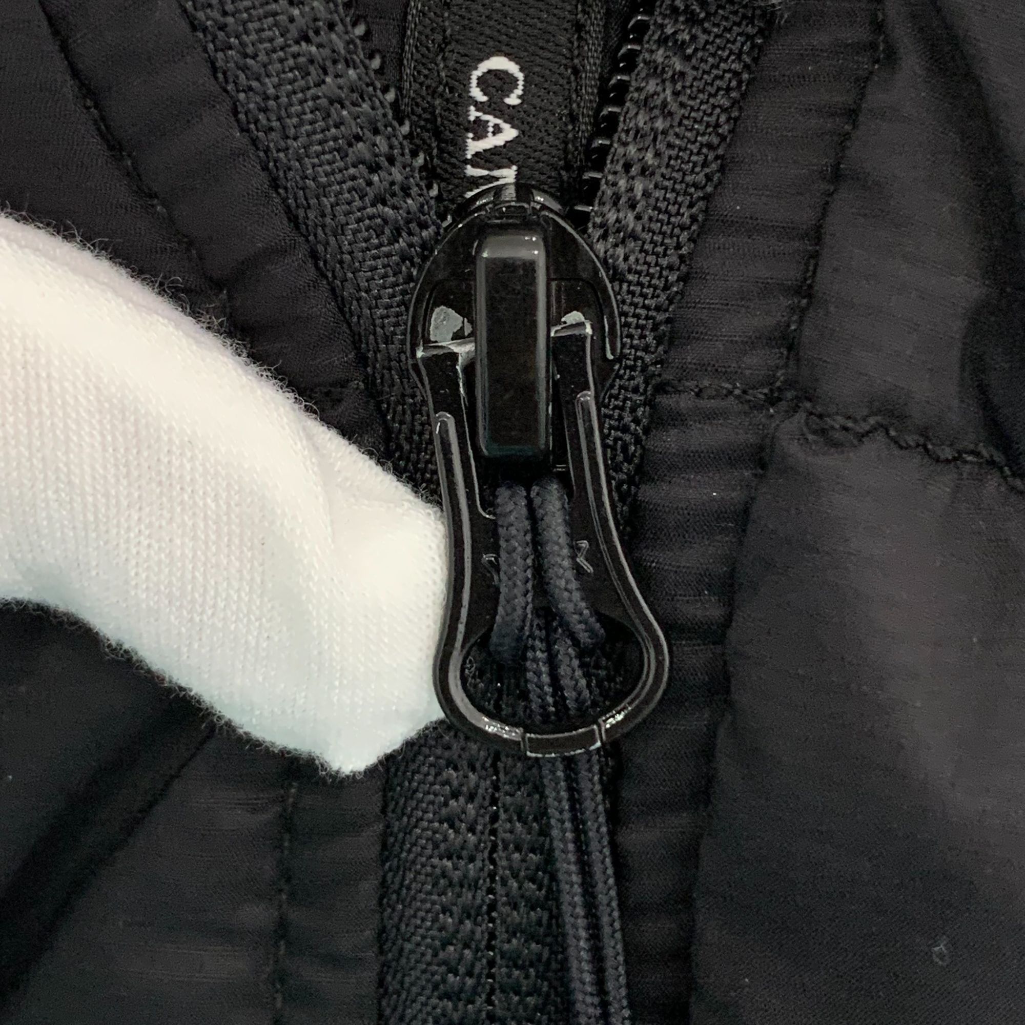 Canada Goose Canada Goose Womens Arctic Program Black Puffer Jacket XS 90 Size US XS / EU 42 / 0 - 2 Thumbnail