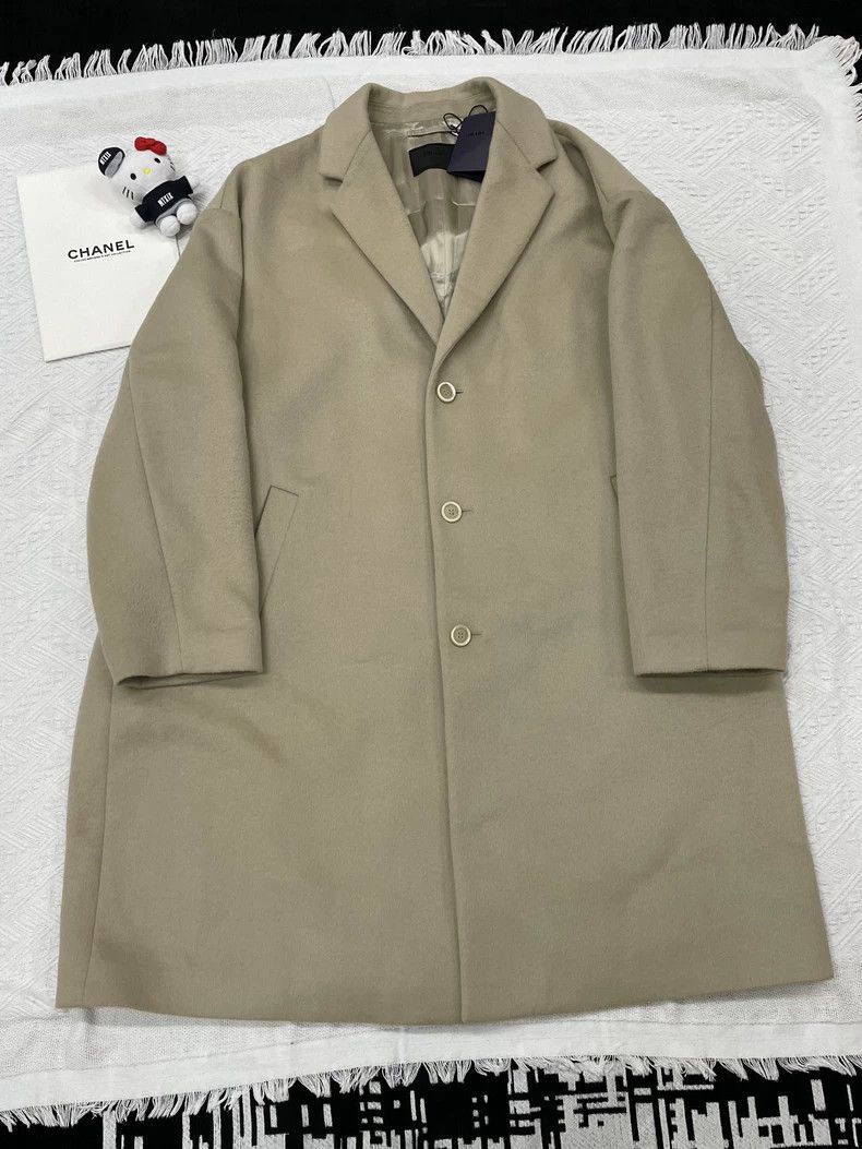 Prada Prada Woollen coat Size L / US 10 / IT 46 - 1 Thumbnail