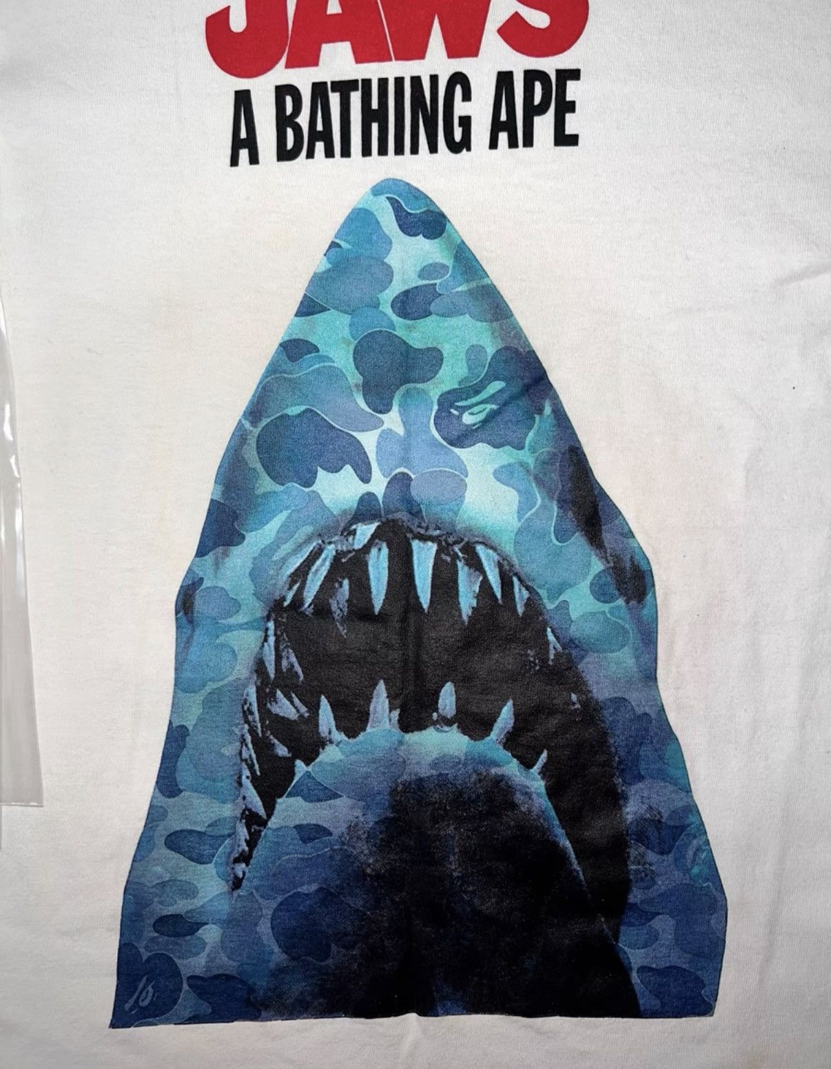 Bape BAPE OG Nigo era big shark white tee Size US S / EU 44-46 / 1 - 2 Thumbnail