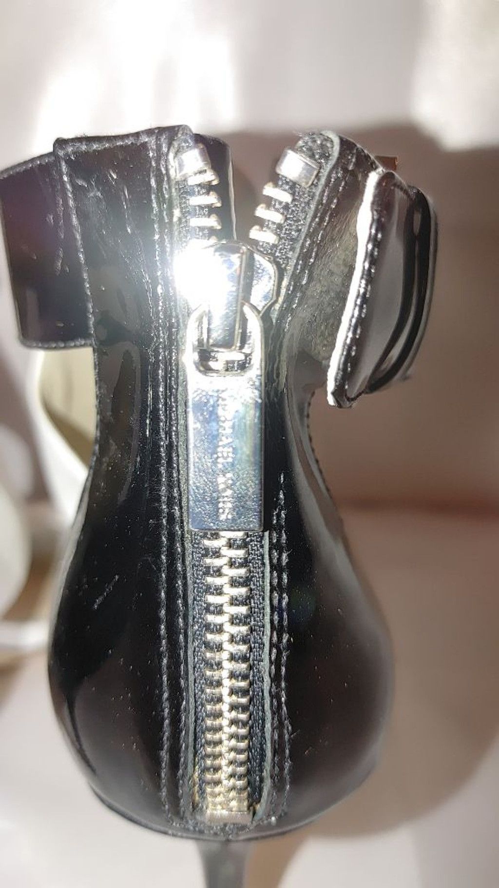 Michael Kors Michael Kors Land on Perp Toe Heels Size 11M Size US 11 / IT 41 - 9 Thumbnail