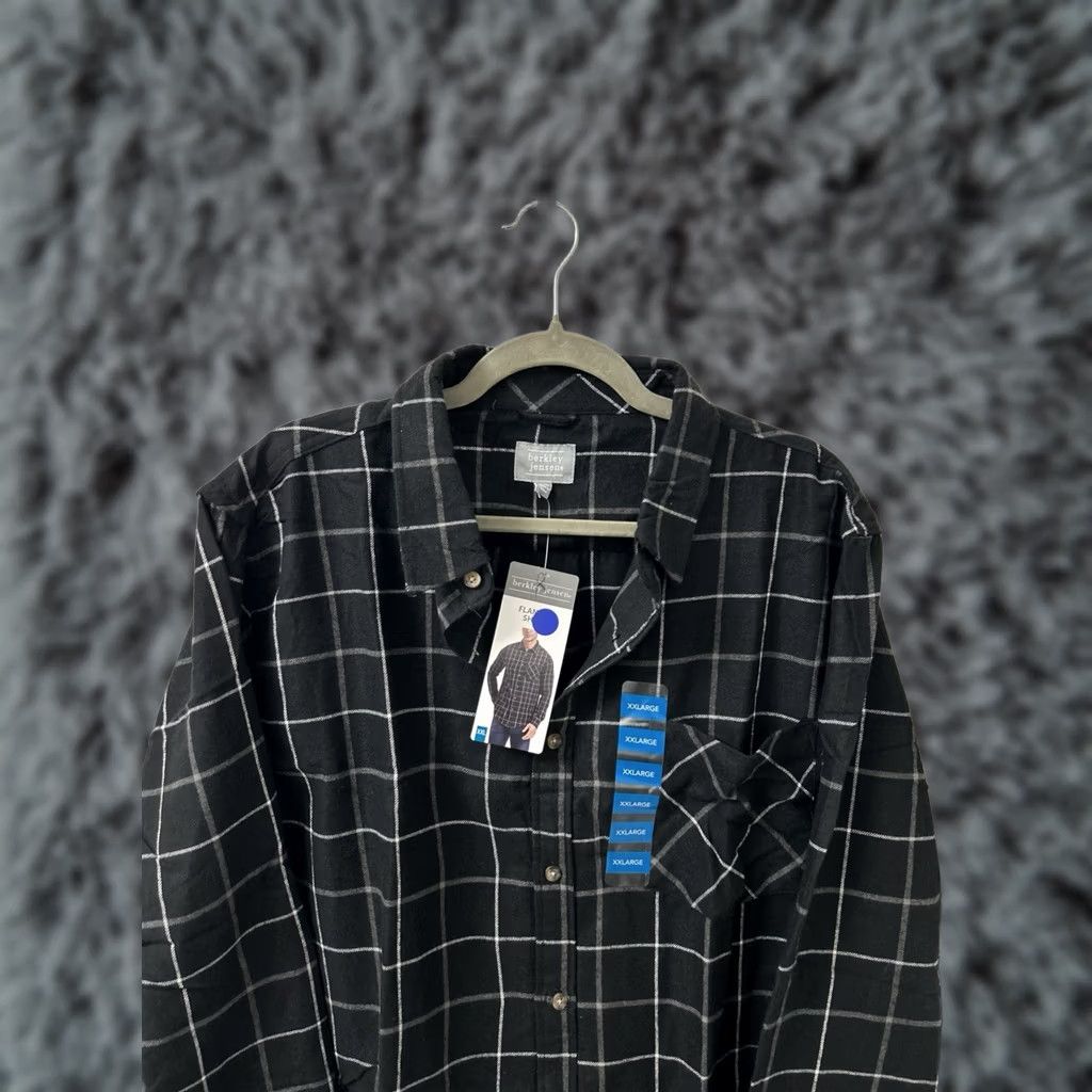 Vintage Berkley Jensen Flannel Shirt Mens 2XL Black Windowpane Plaid Button Down L/S NWT Size US XXL / EU 58 / 5 - 1 Thumbnail