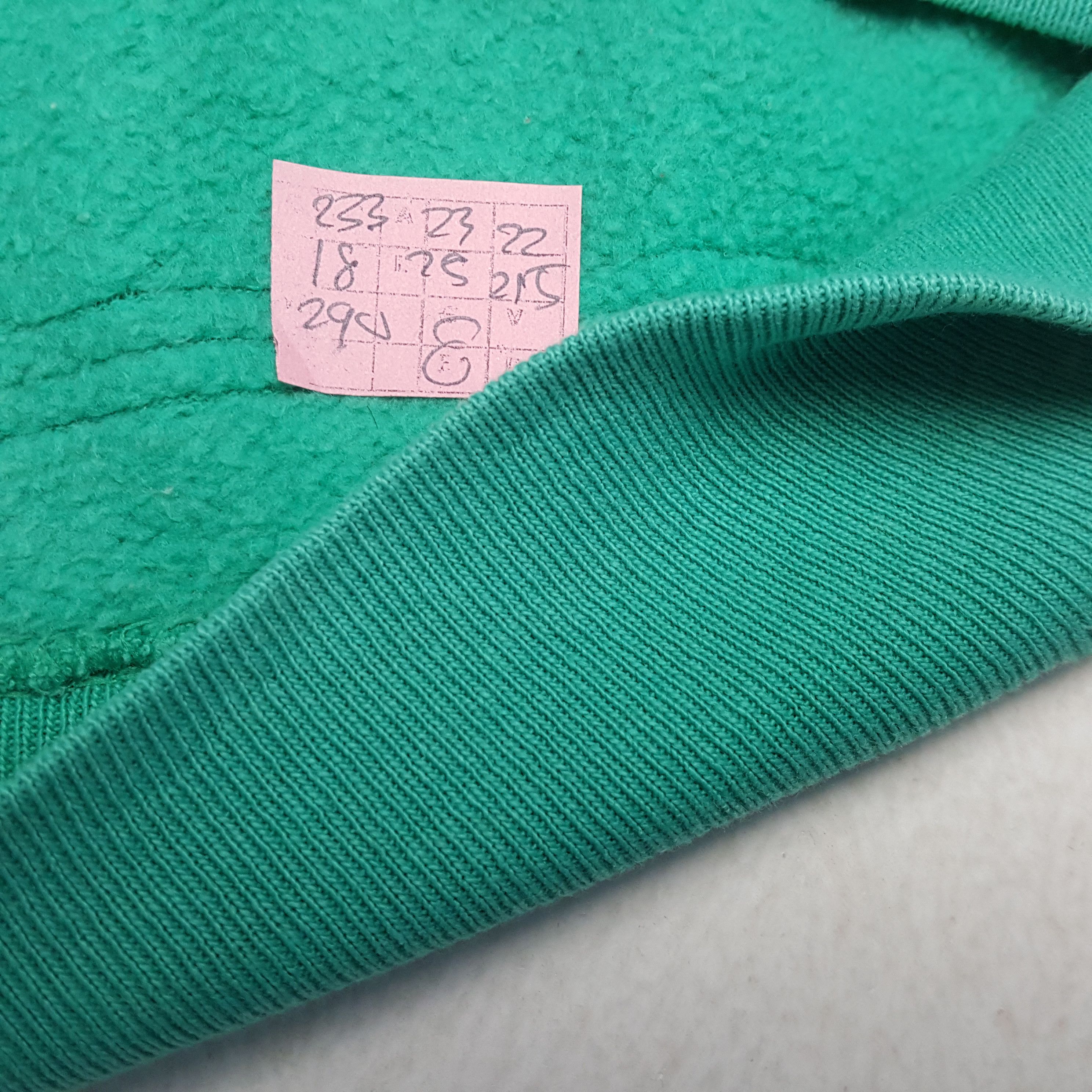 Vintage DEVILS POINT Streetwear Style Vintage Sweatshirt Size US L / EU 52-54 / 3 - 6 Thumbnail