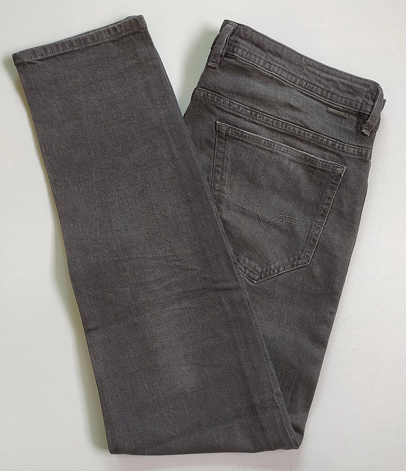 Diesel Diesel THOMMER-C L.32 MENS JEANS T/9795 Size US 34 / EU 50 - 13 Thumbnail