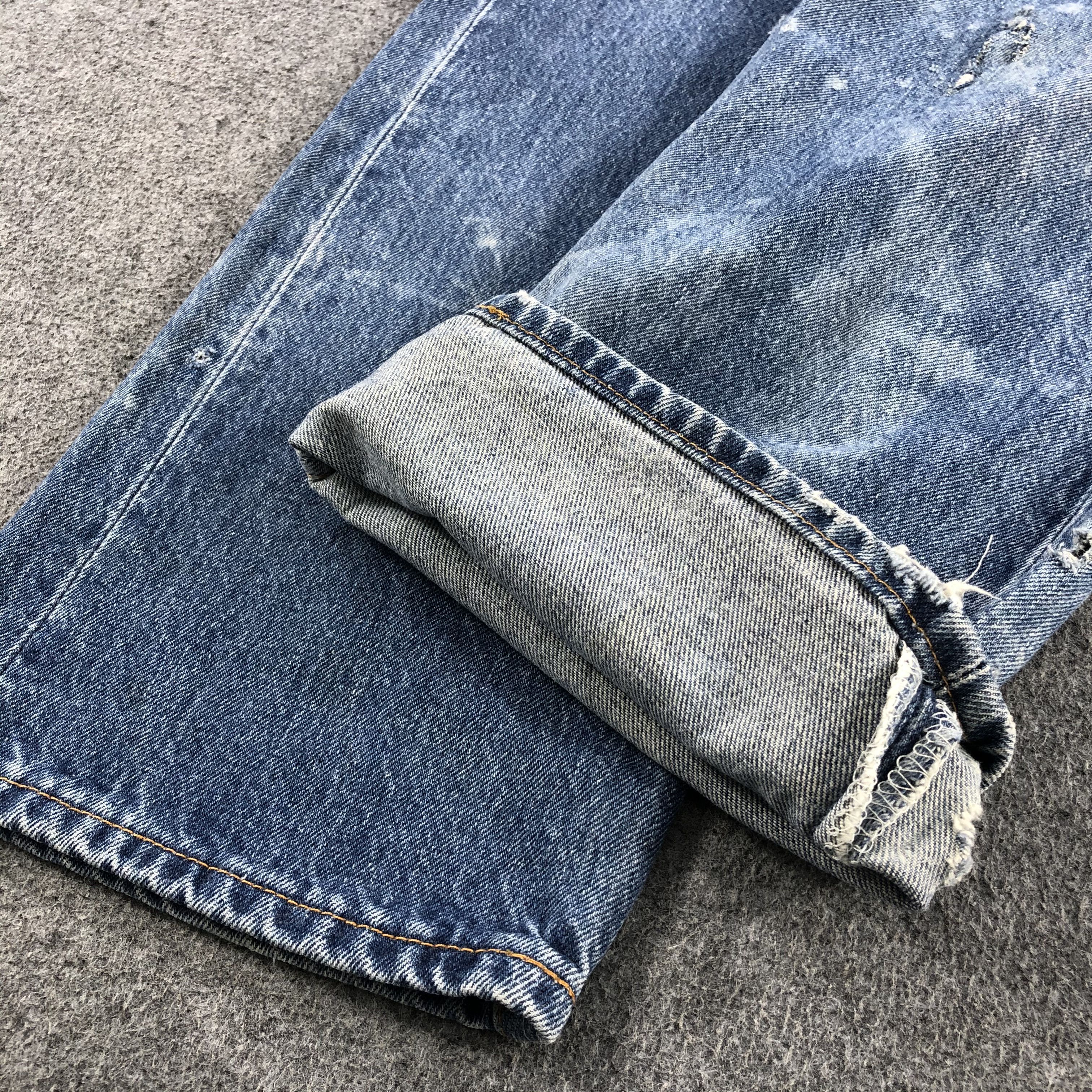 Levi's Vintage 90s Blue Wash Levis 501 Jeans-J1760 Size US 35 - 7 Thumbnail