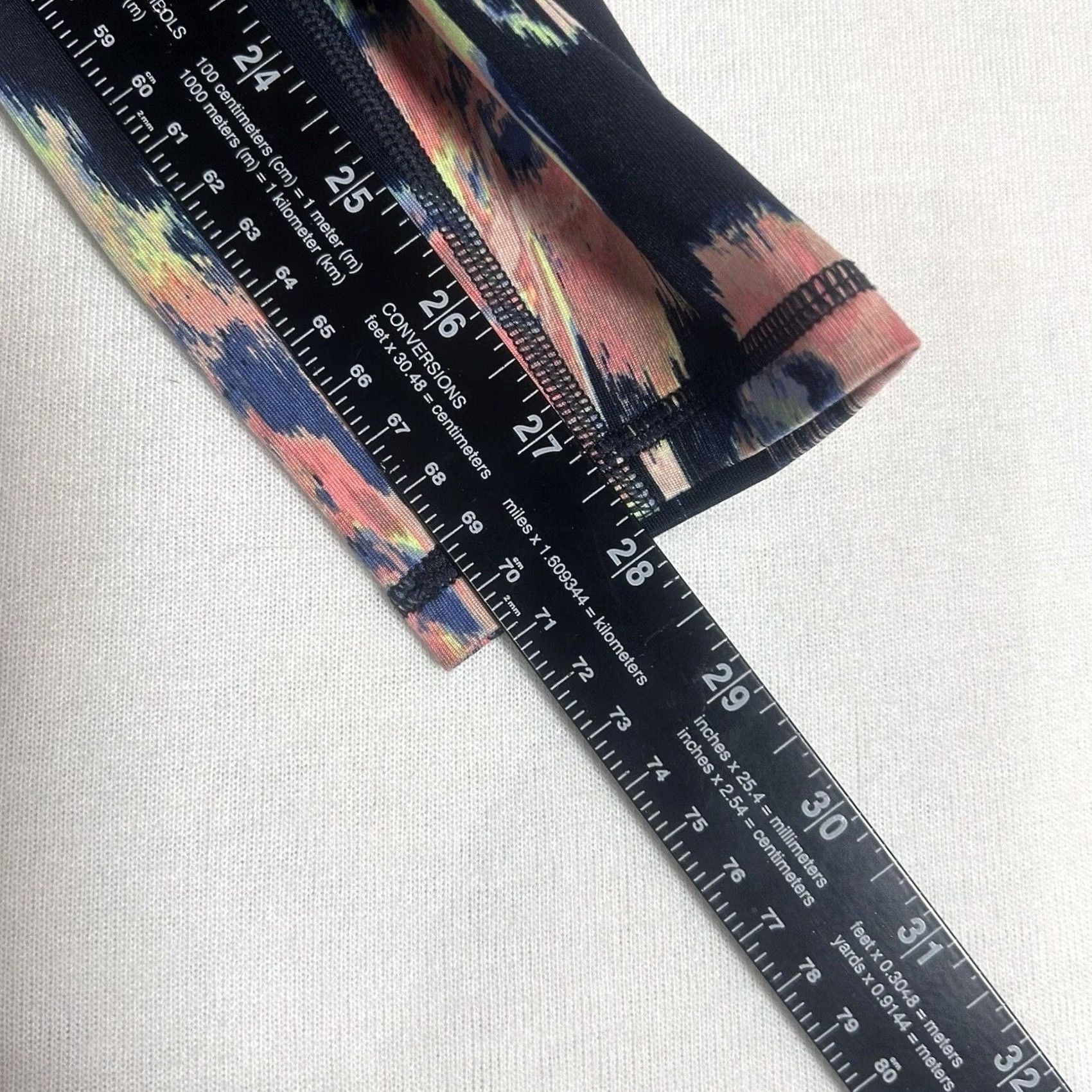 H&M H&M Sport Leggings Women's L Ankle Multicolor Abstract Stretch Gym Run Yoga Fitness Size 36" / US 14 / IT 50 - 7 Thumbnail